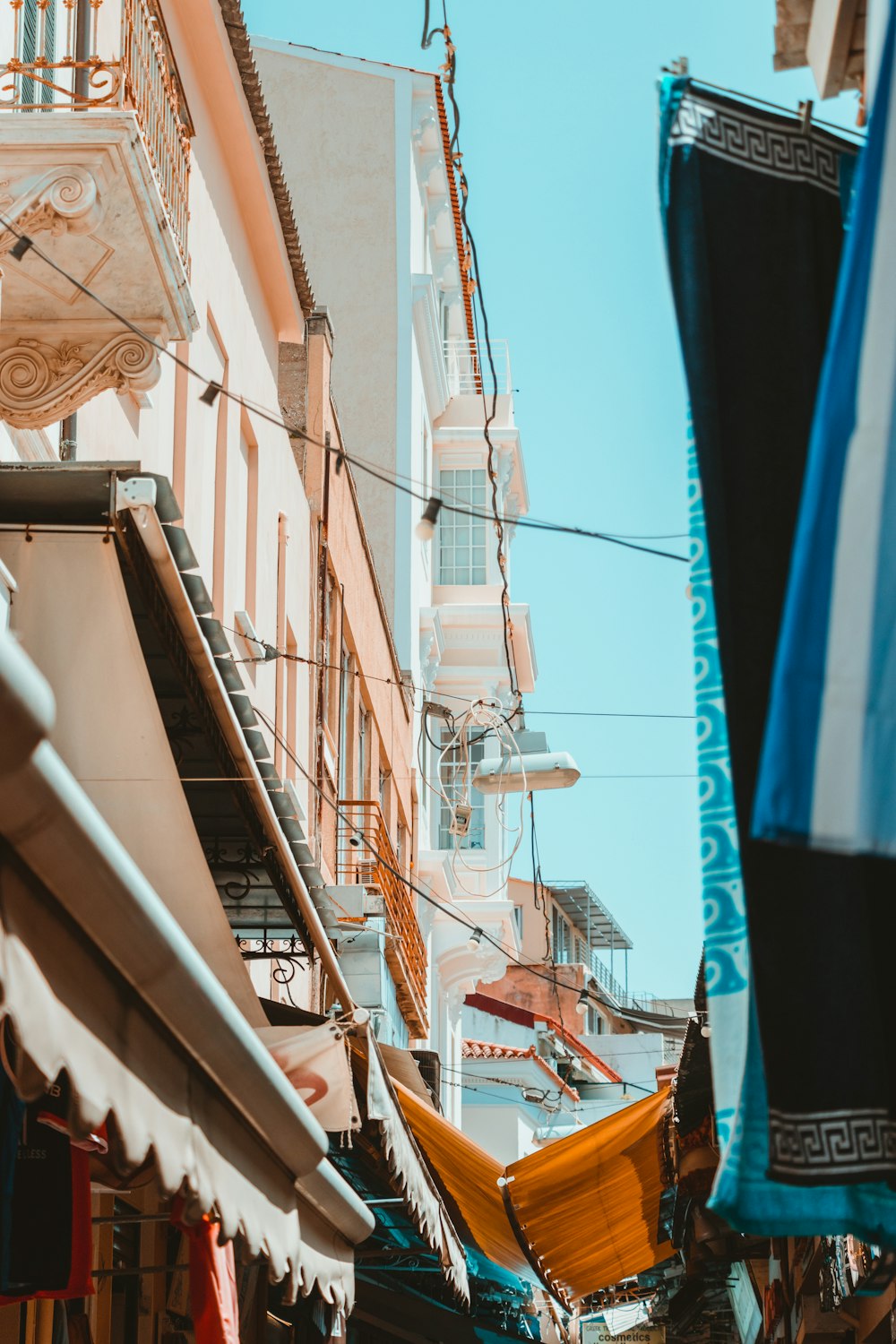 a city street filled with lots of shops