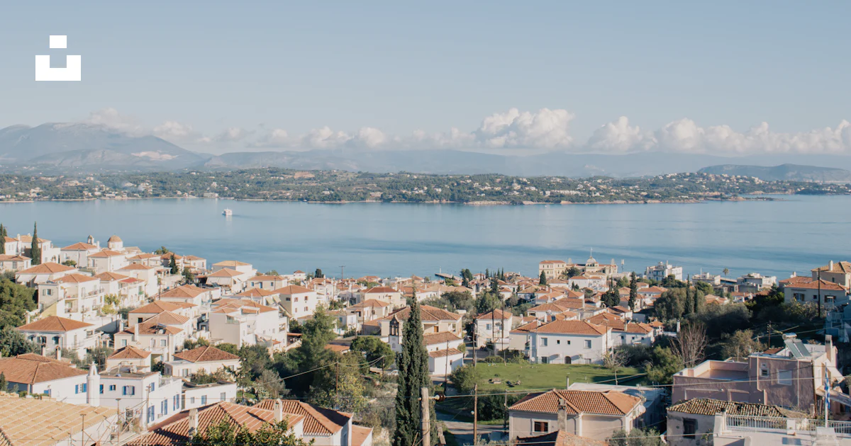 Spetses Image A view of a city and a body of water photo – Free Spetses Image on Unsplash