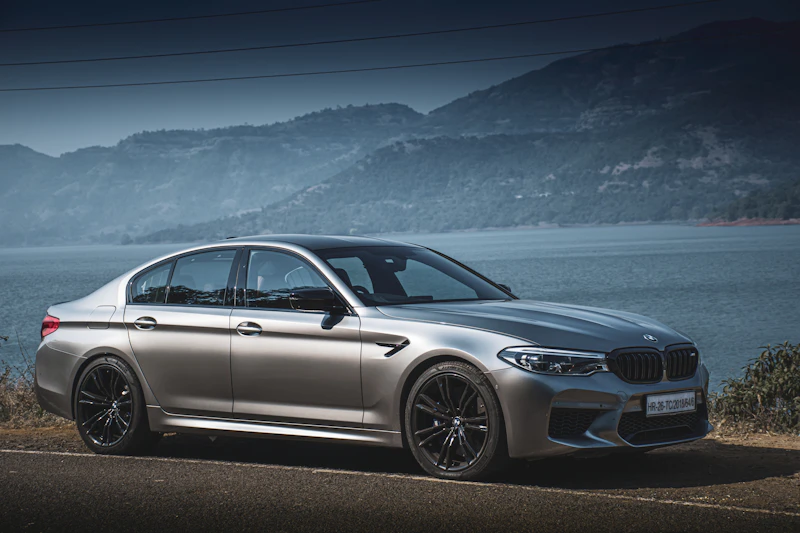 Luxury Rental BMW 5 Series