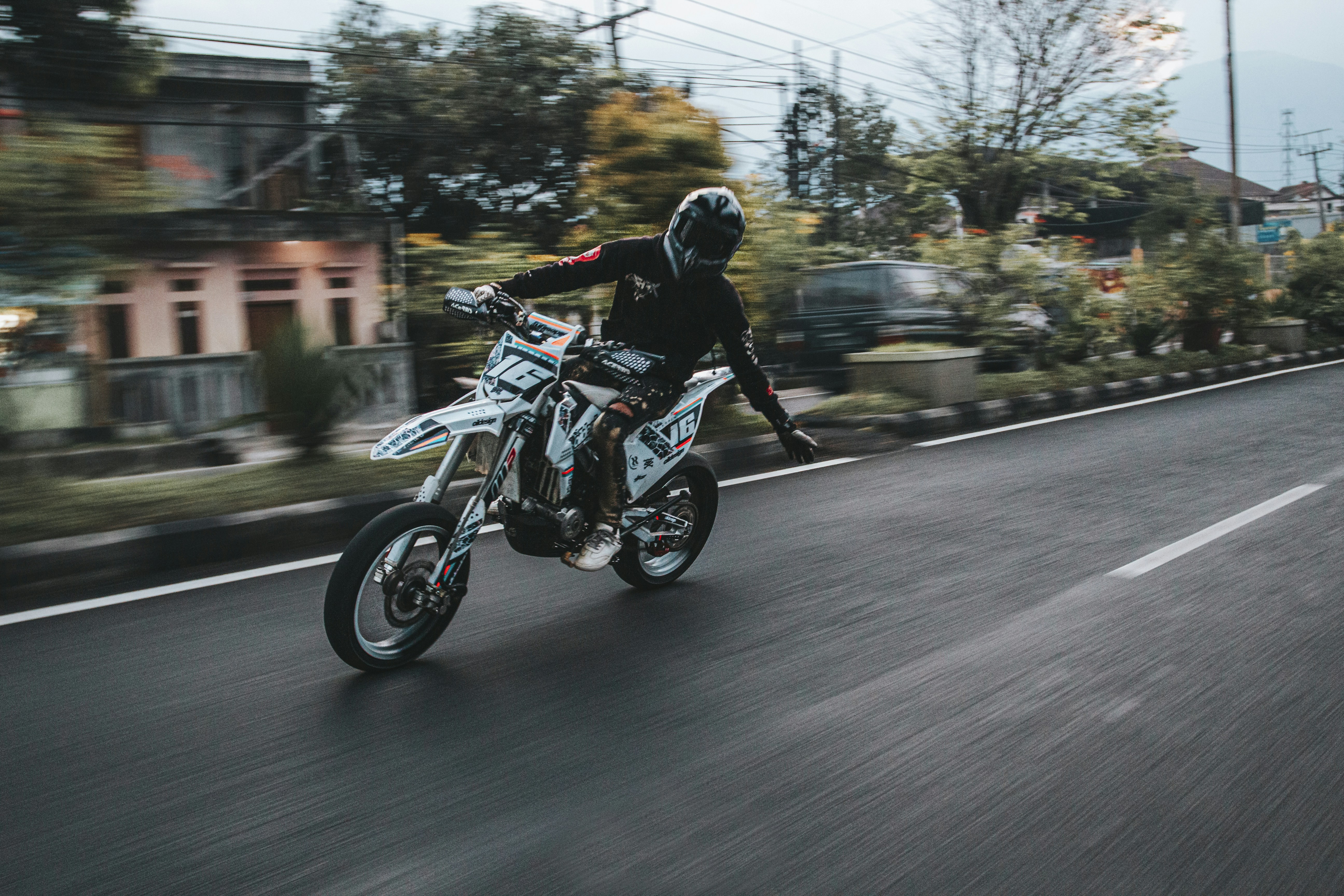 Trendy seasonal outfits