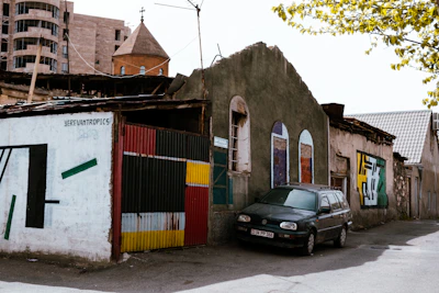 Close-up of traditional Nuevo León street art with vibrant, earthy tones.