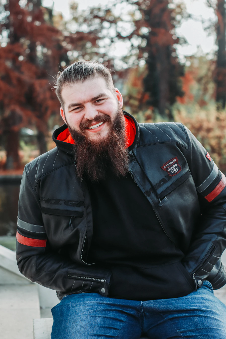 Portrait of master barber Matías Herrera