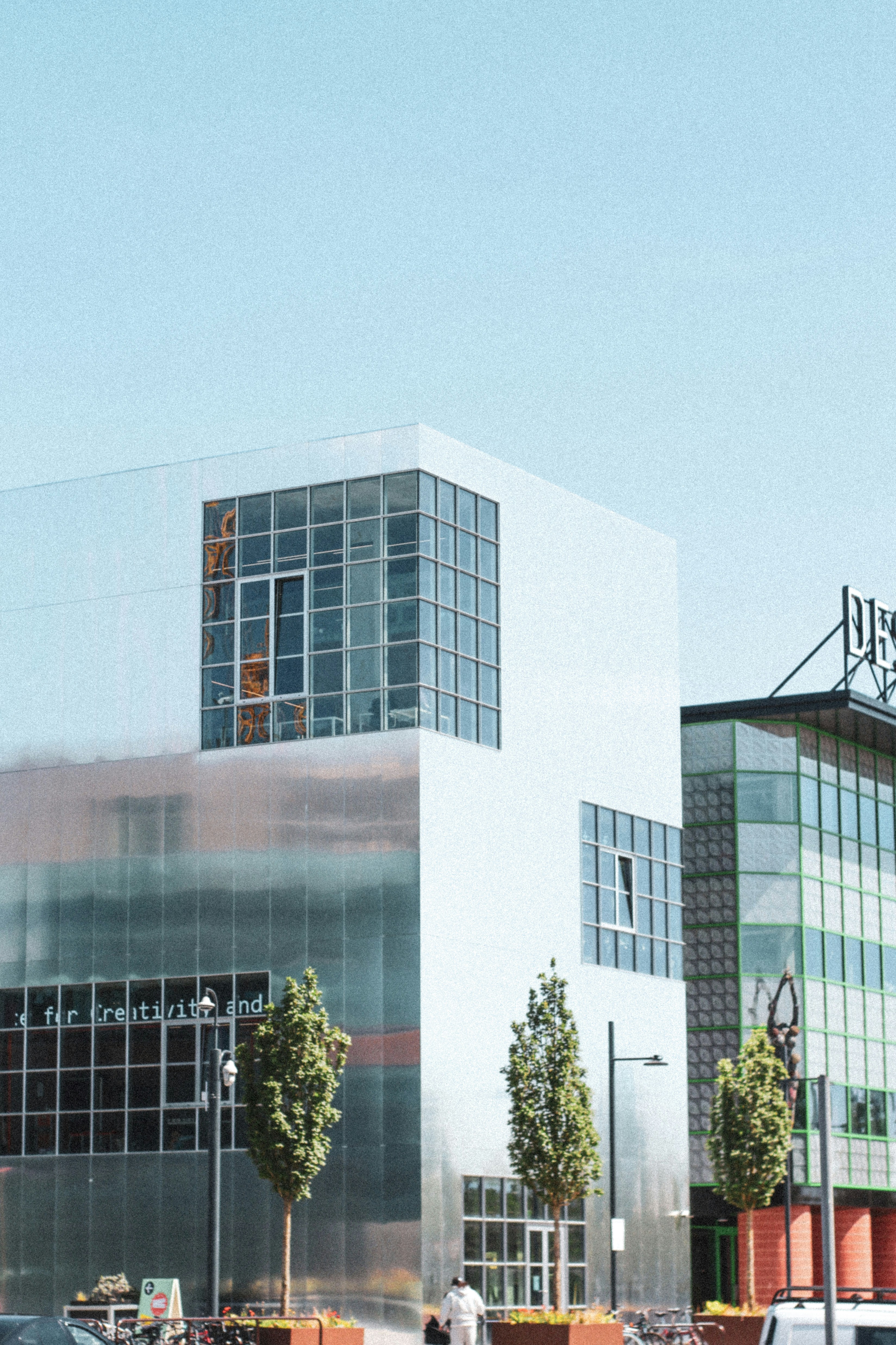 Photo by secondsight