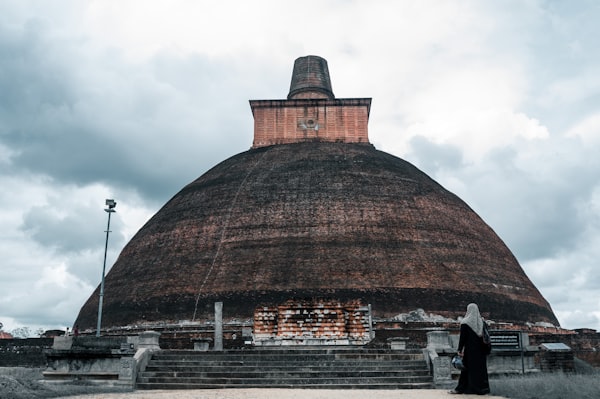Isurumuniya Rock Temple