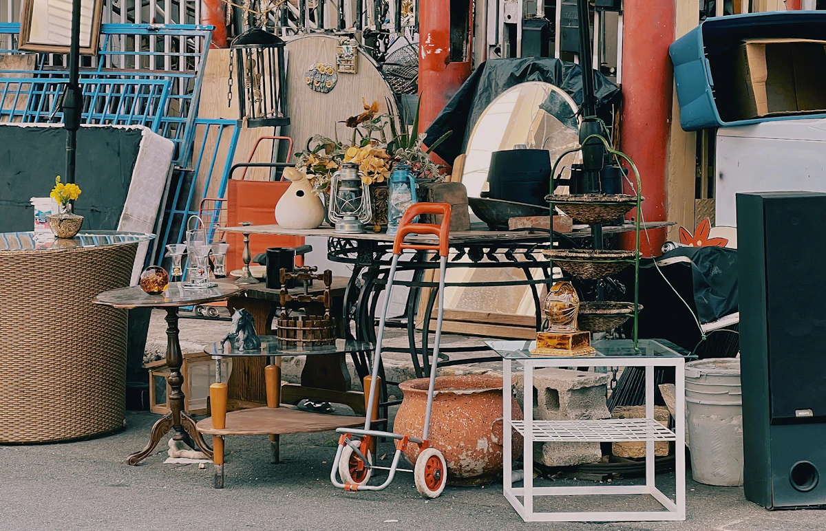 Maple Ave Garage Sale