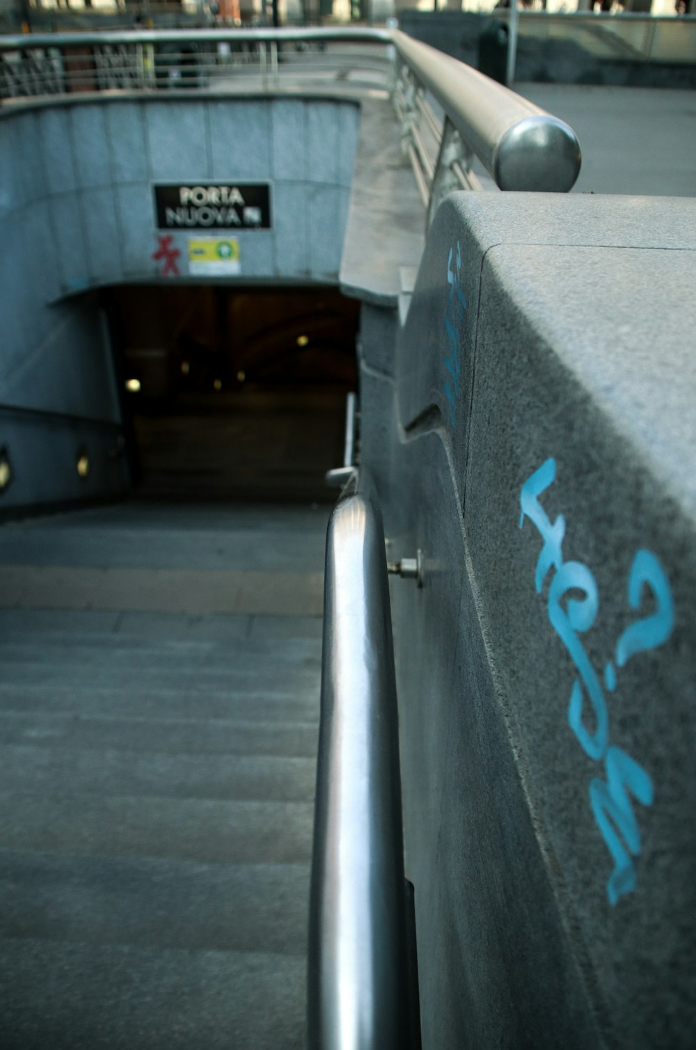 a close up of a metal hand rail