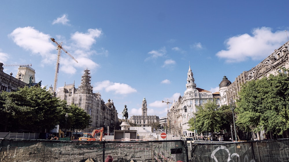 a view of a construction site in the middle of a city