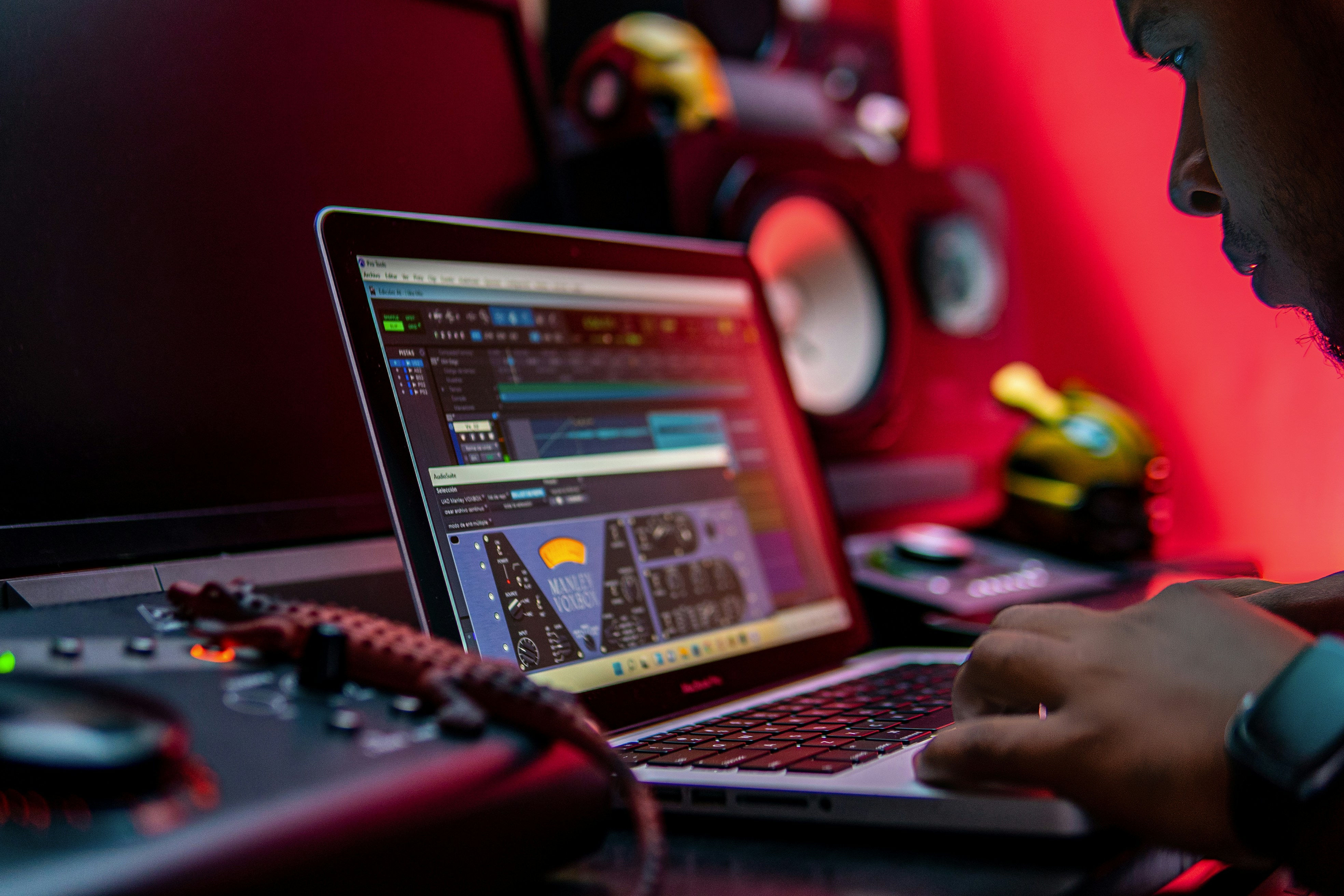 Photo by bselideologo