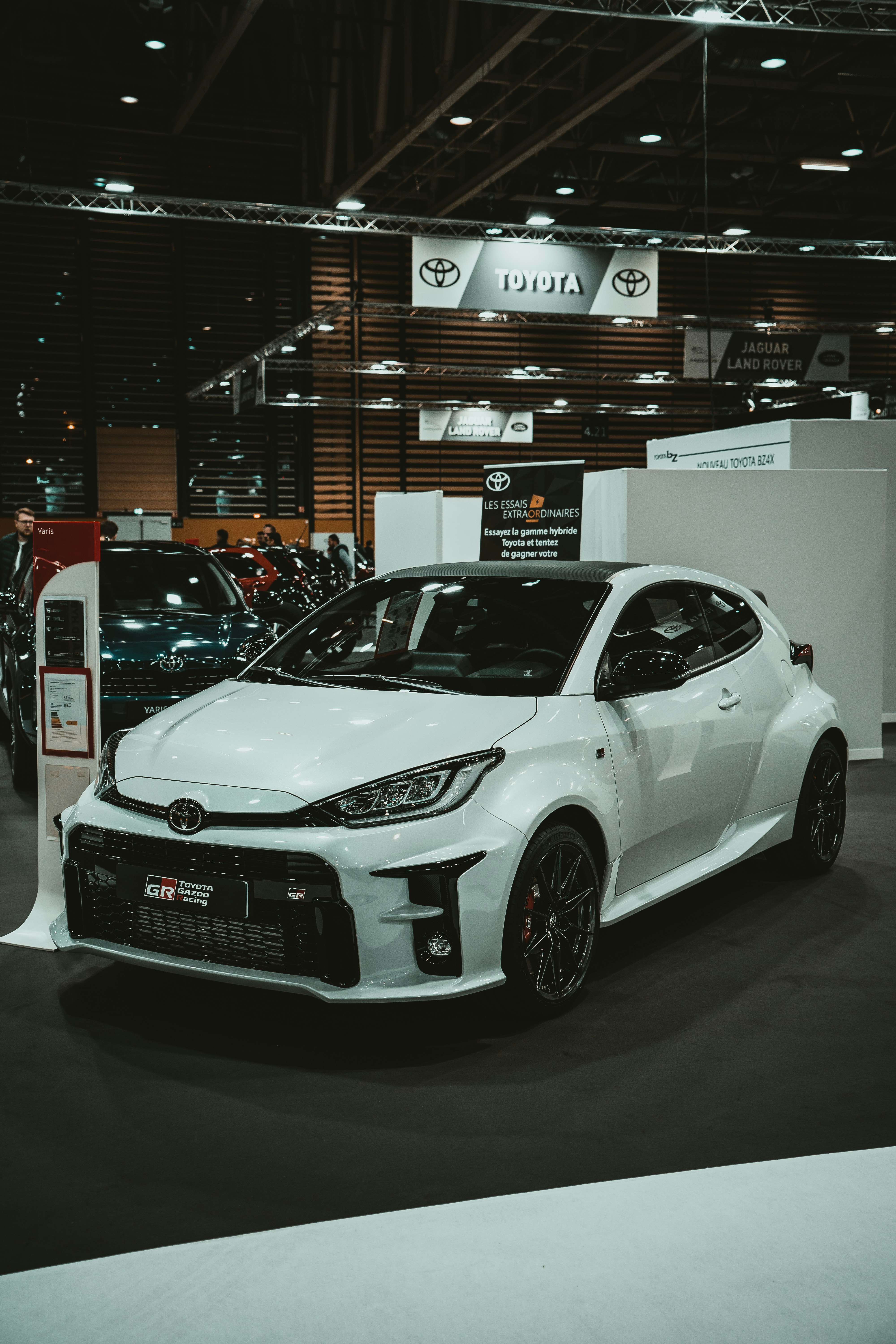 سيارات فاخرة للبيع في الإمارات