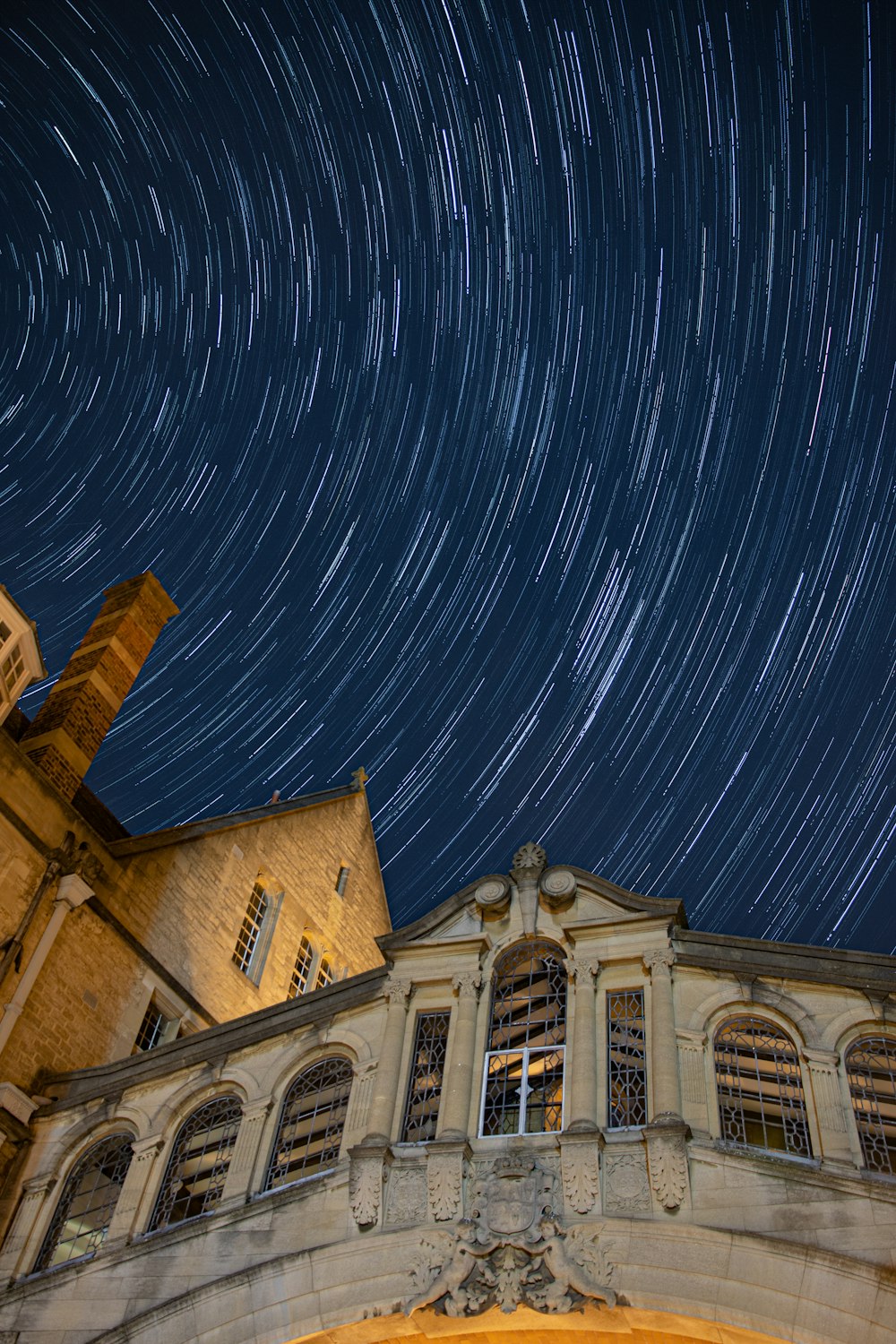 a building that has a lot of stars in the sky