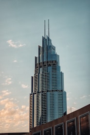 early earn capital business tower