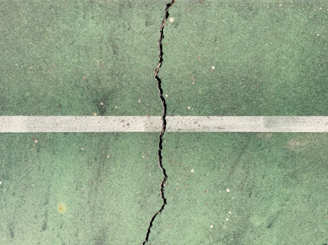Fissures sur une maison : quand faut-il s’inquiéter ?