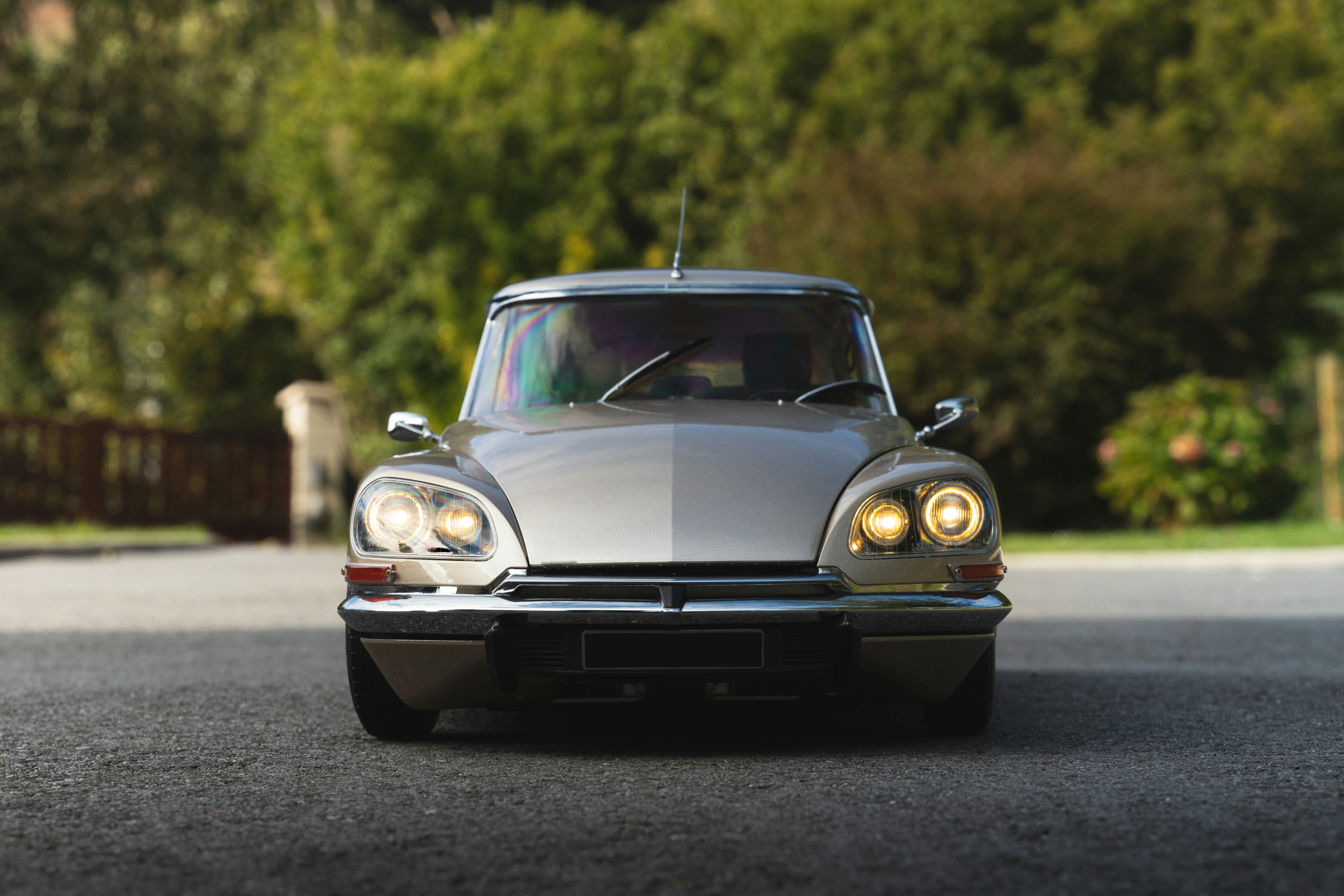 A car parked on the side of the road photo – Free Car Image on Unsplash