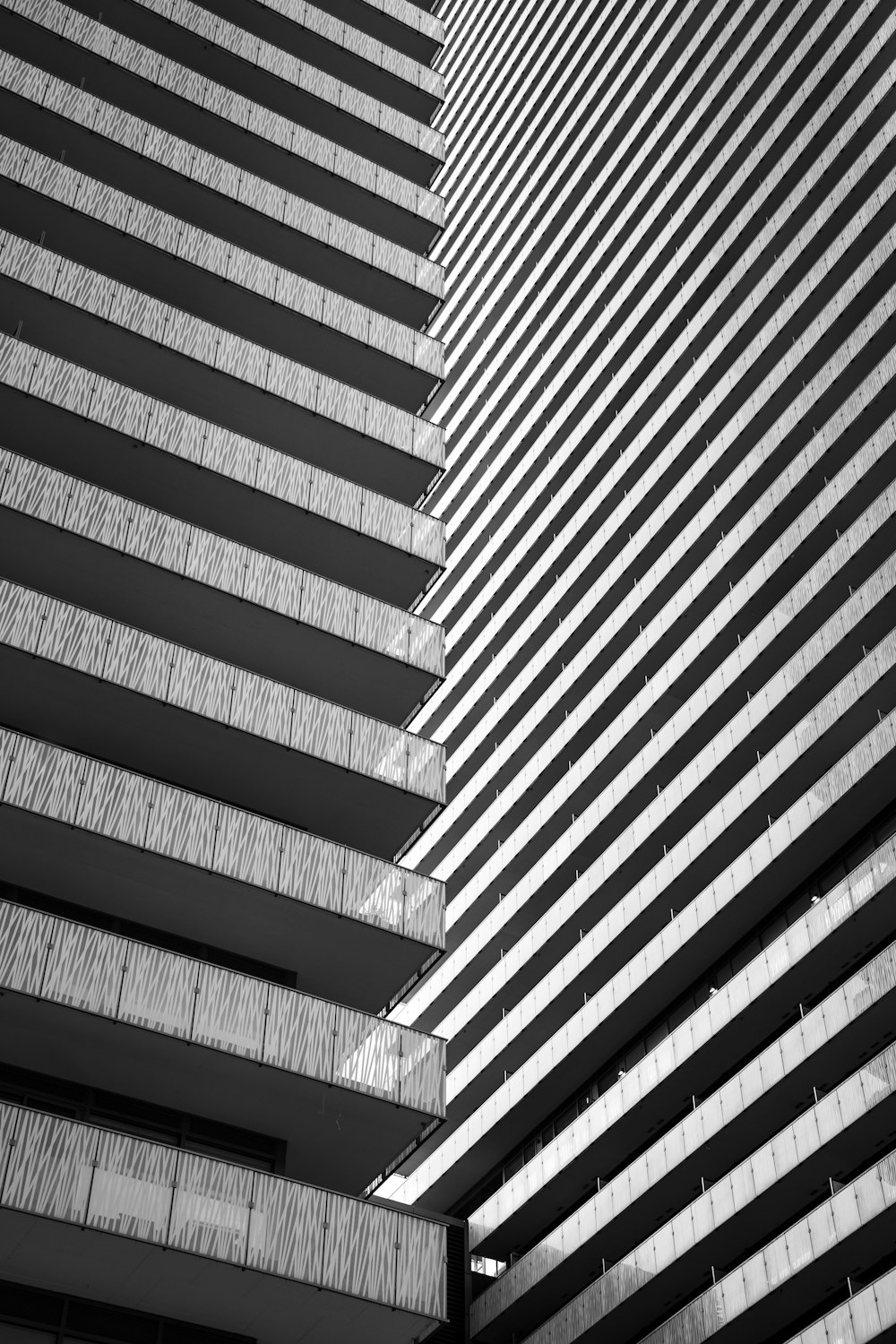 a black and white photo of a tall building