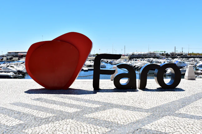 6-Day Luxury Travel Guide to Faro, Portugal