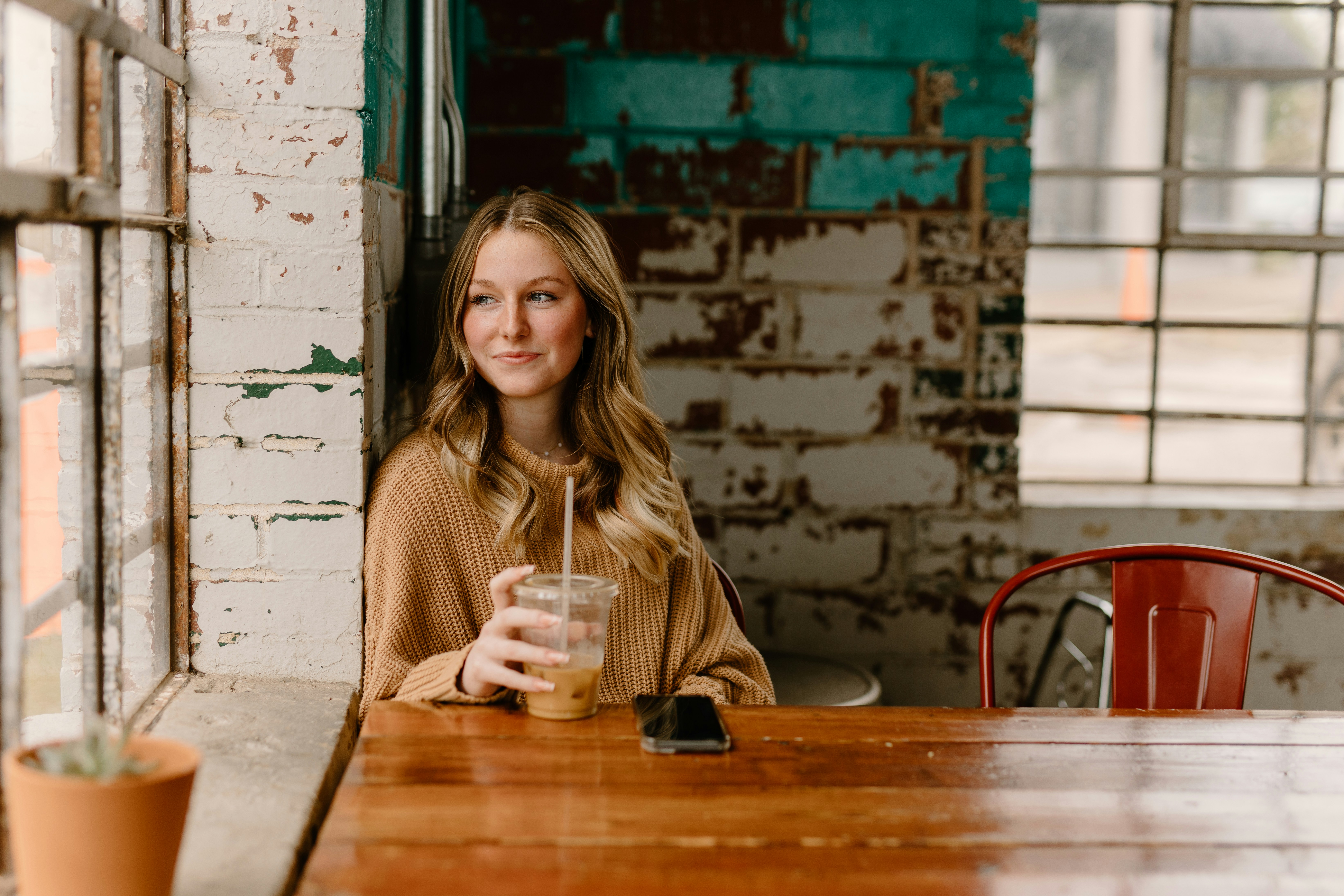 Why you procrastinate (it has nothing to do with self control)