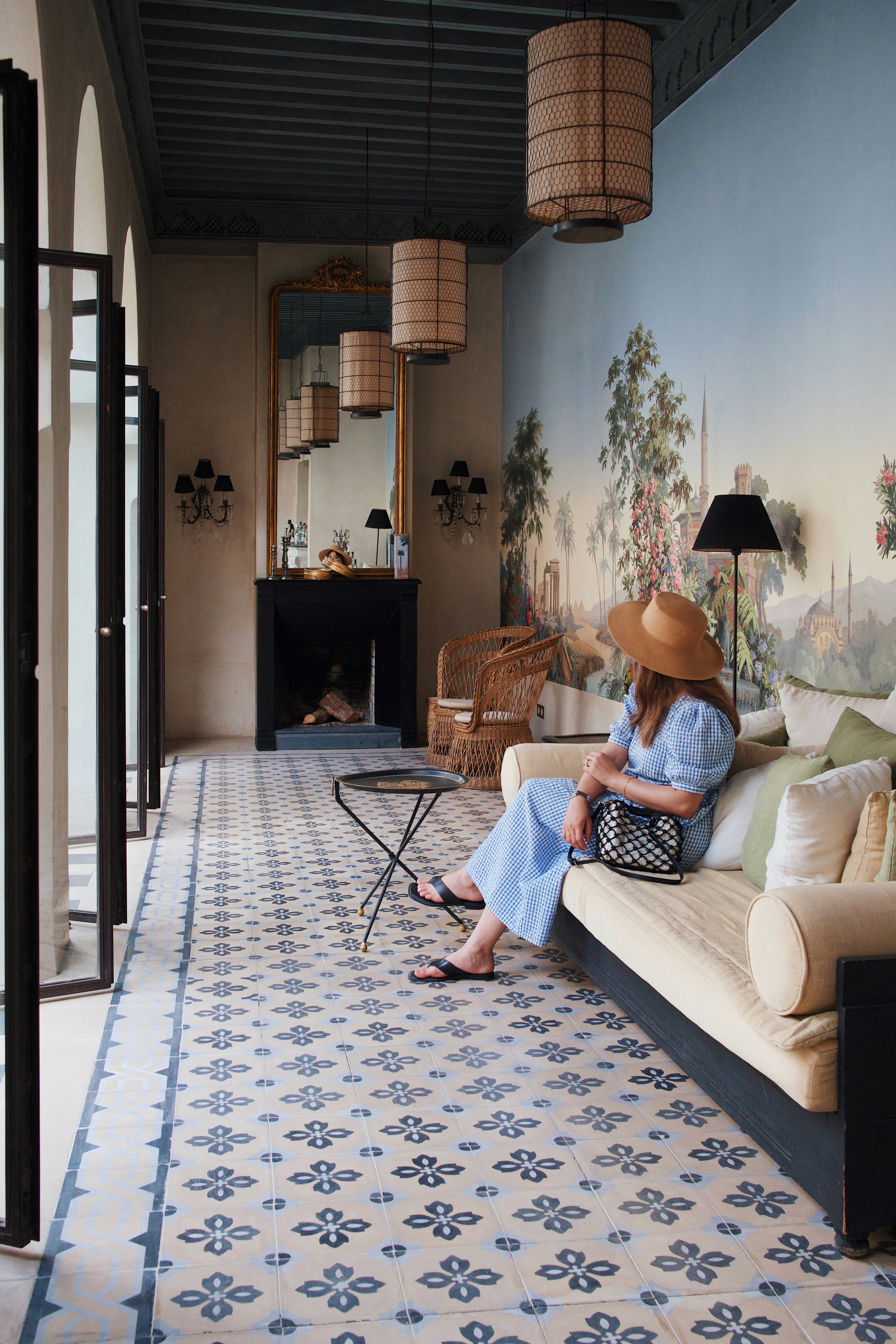 Quel revêtement de sol facile à entretenir choisir pour un salon ?