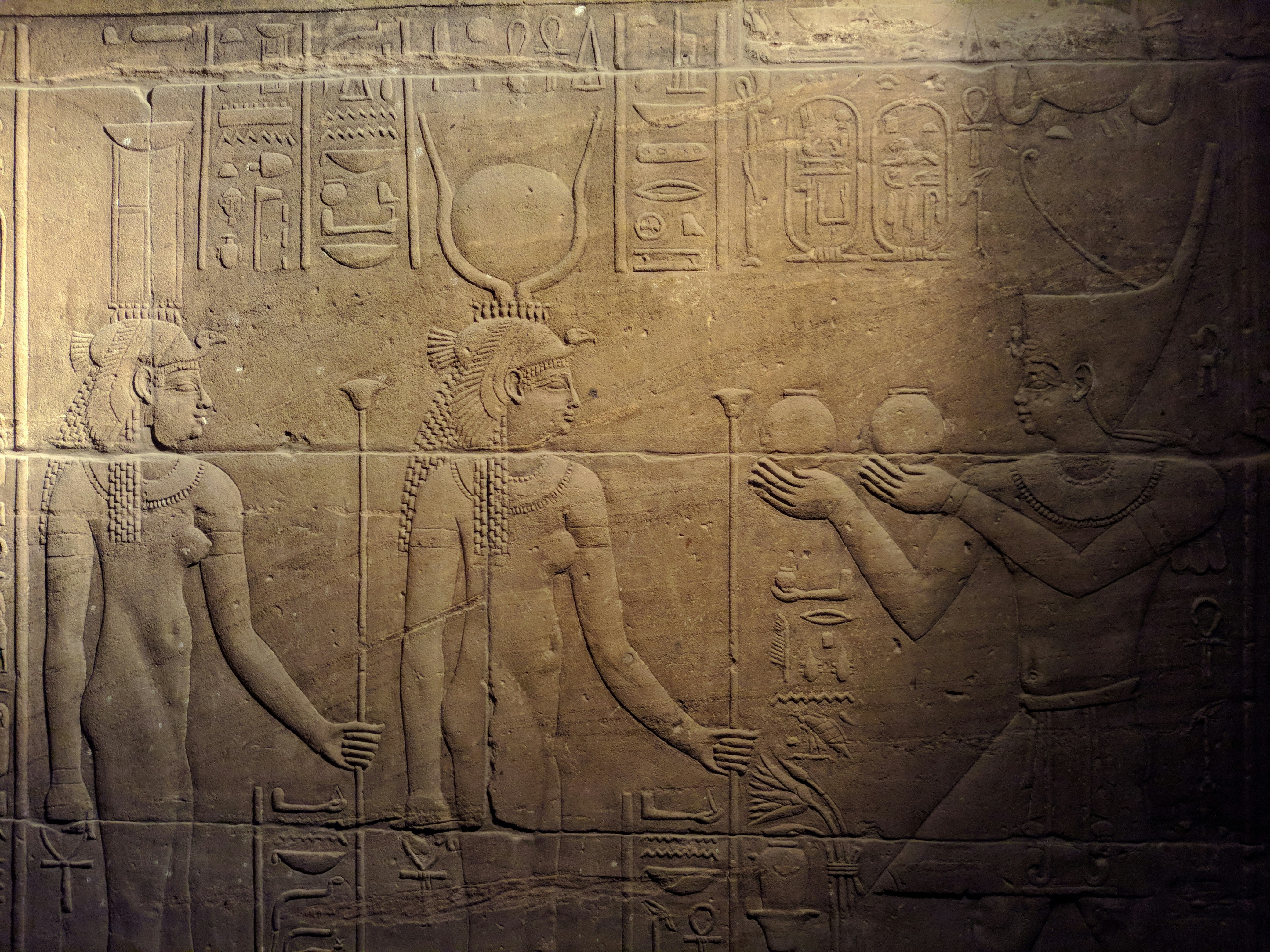 إدارة الخلافات الزوجية في ظل اختلاف لغة التواصل الأساسية