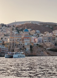 Architectural Wonders: The White and Blue Aesthetic