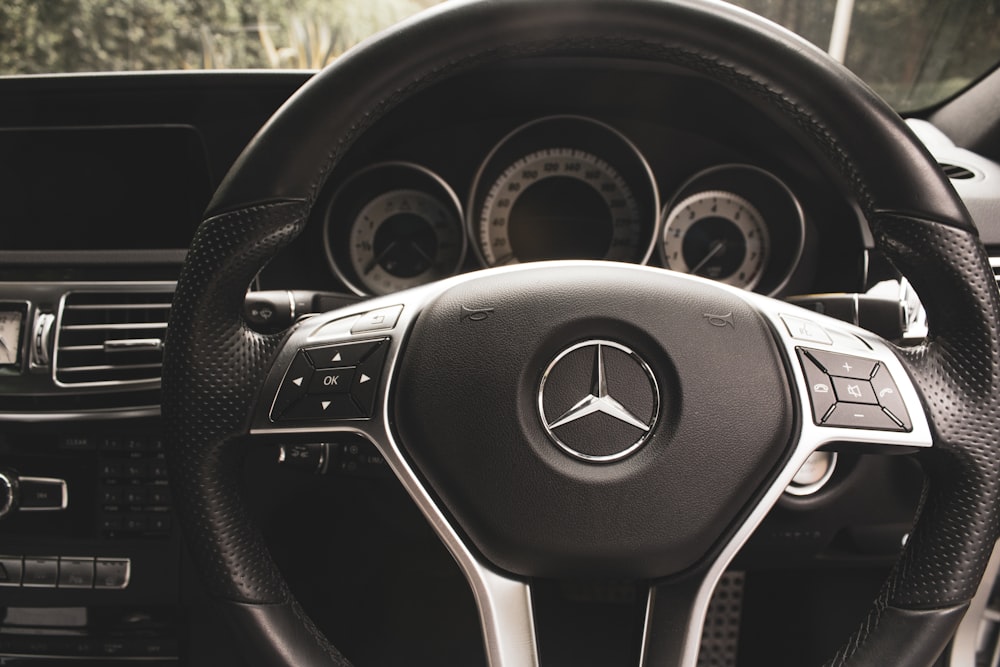 the steering wheel of a mercedes benz benz benz benz benz benz benz benz benz benz