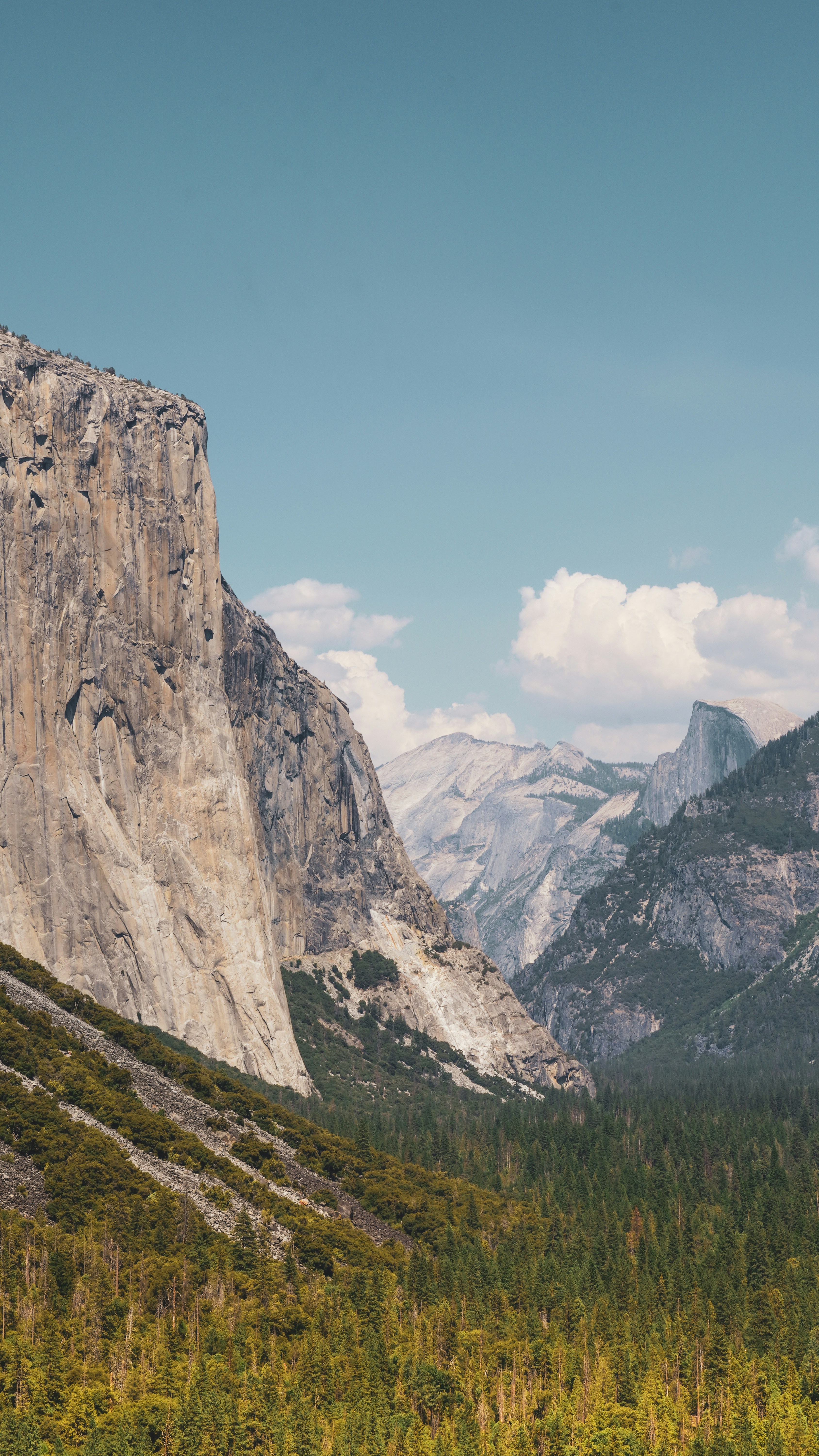 Photo by adrianvalverdem