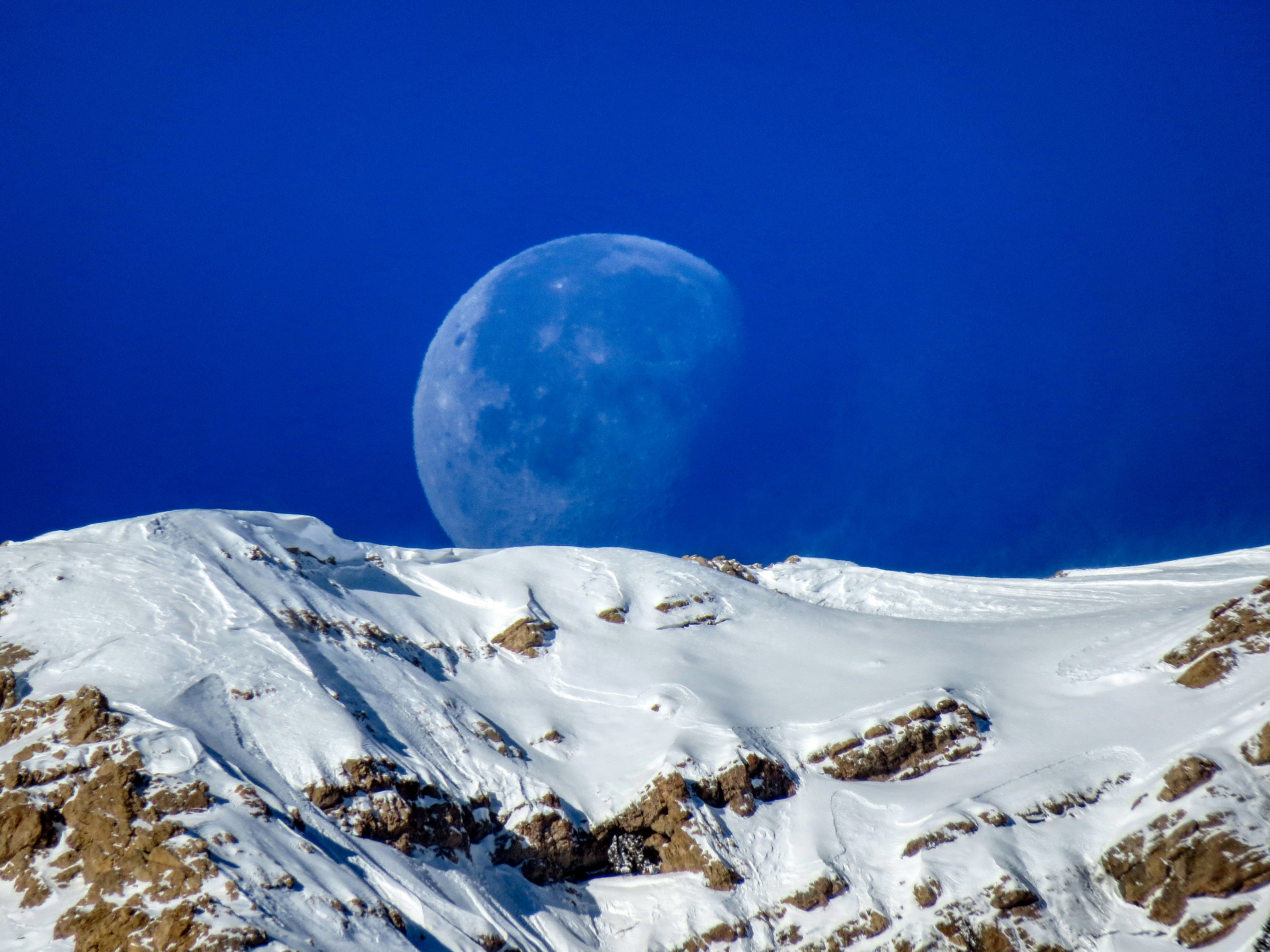 Photo by aliarjmandi