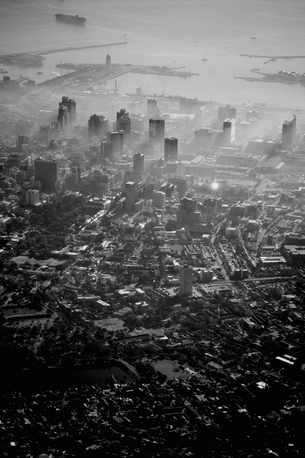 a black and white photo of a city