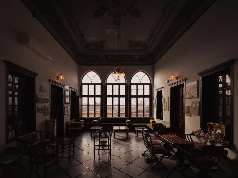 Best Boutique Hotels in Bharatpur for Style, Character, and No Chain-Hotel Vibes