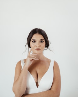 Hipertrofia mamária em paciente com proposta de mamoplastia redutora.