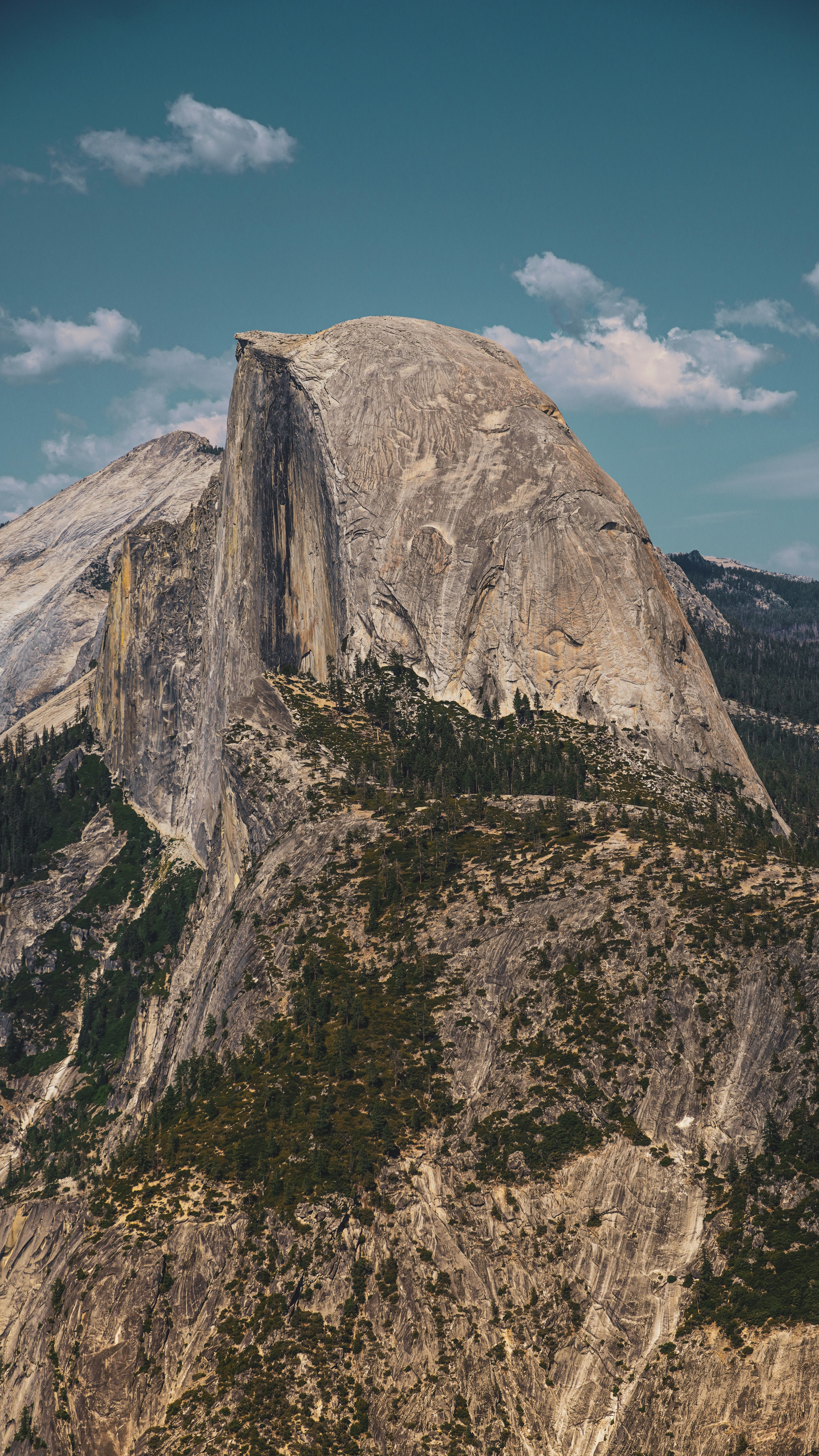 Photo by adrianvalverdem