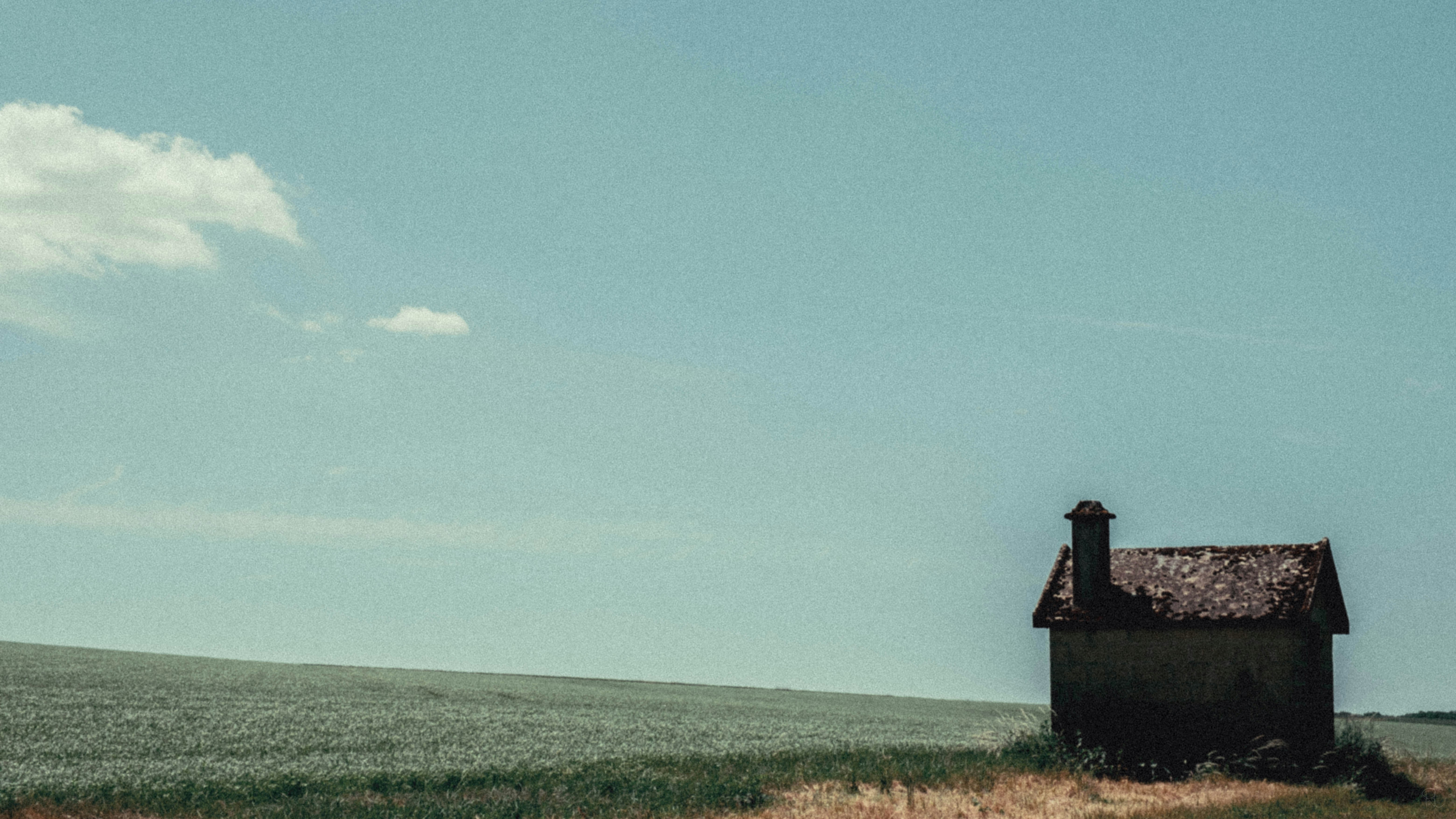 Photo by hadrienrose