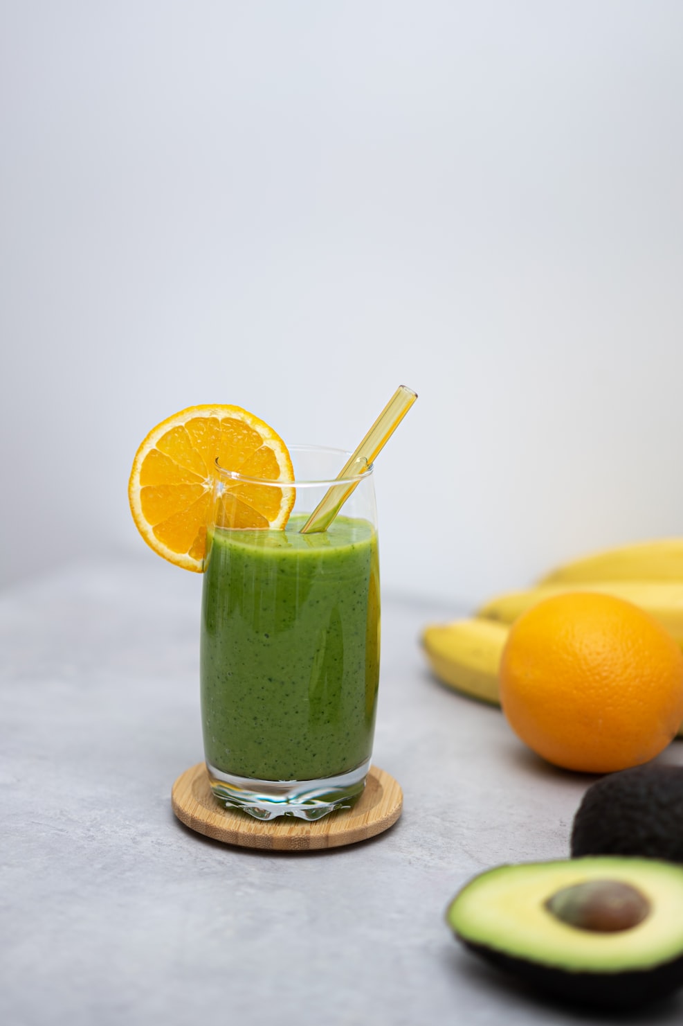 Detox Diário: Como Spirulina, Chlorella e Resveratrol protegem suas células