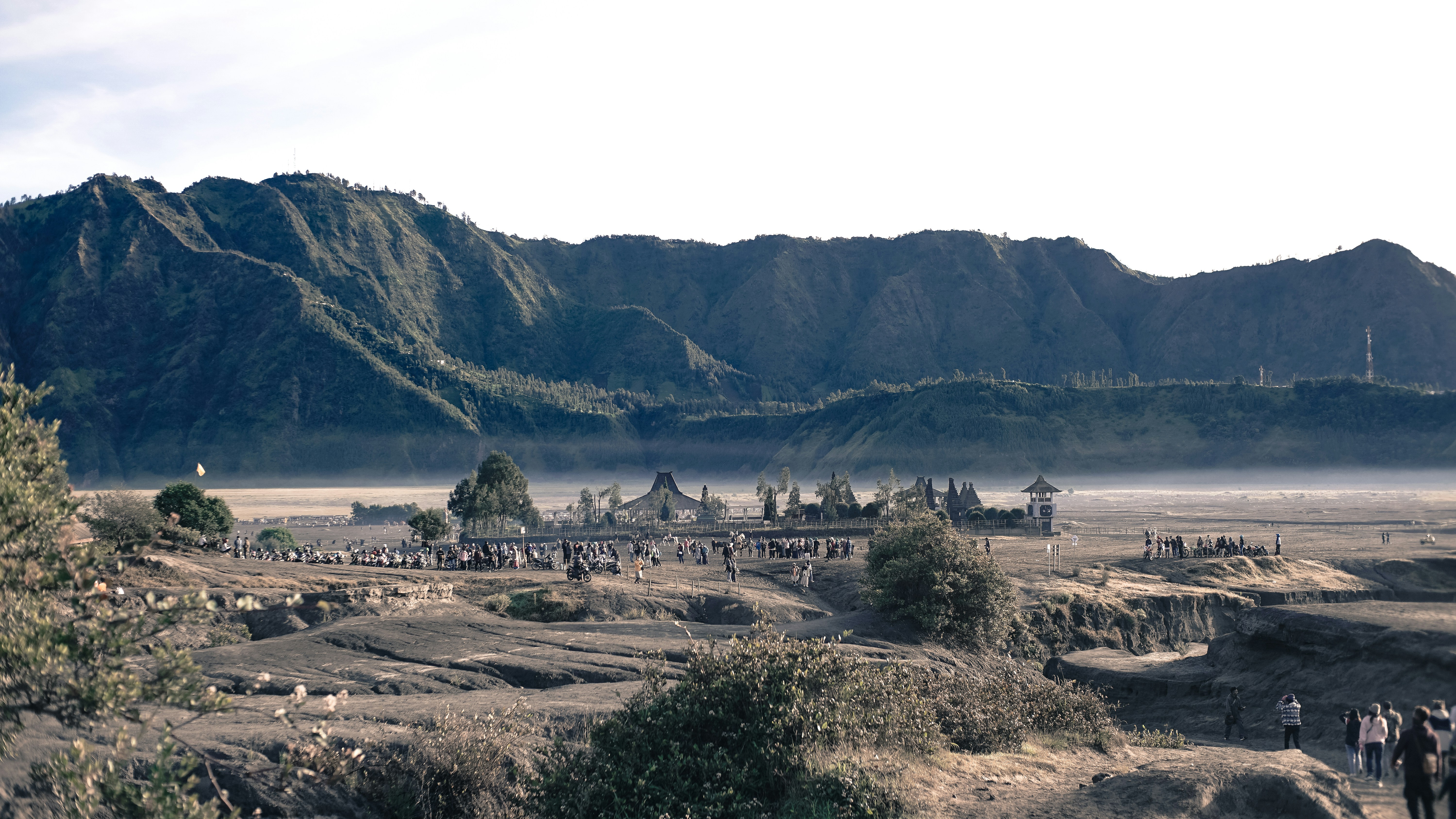 java ancient ruins, wallpaper, Sejarah Mbah Pradah Lodoyo Blitar: Kisah & Misteri 6