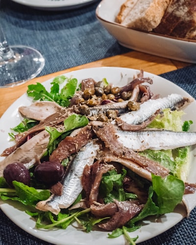 Esqueixada de bacalao