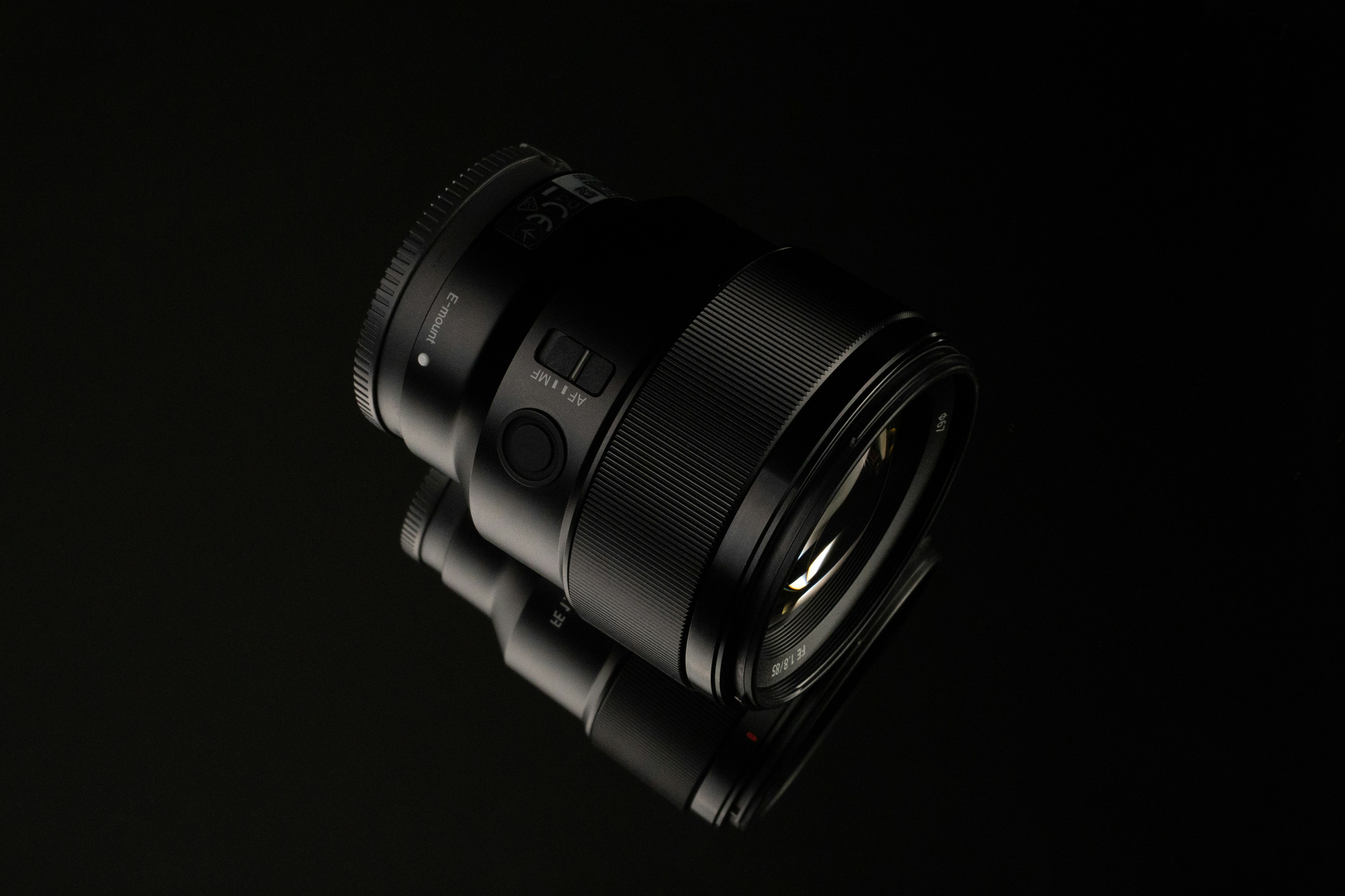 Sony launches new compact 50mm F1.4 G Master lens in India - Cashify
