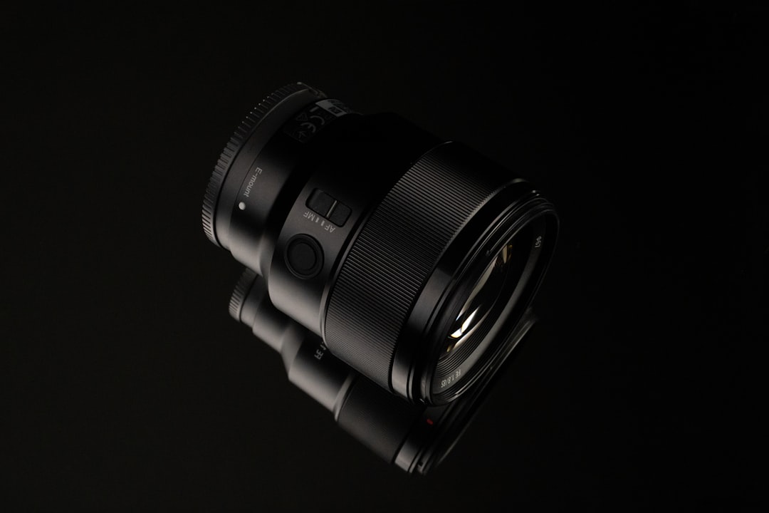 Sony launches new compact 50mm F1.4 G Master lens in India - Cashify