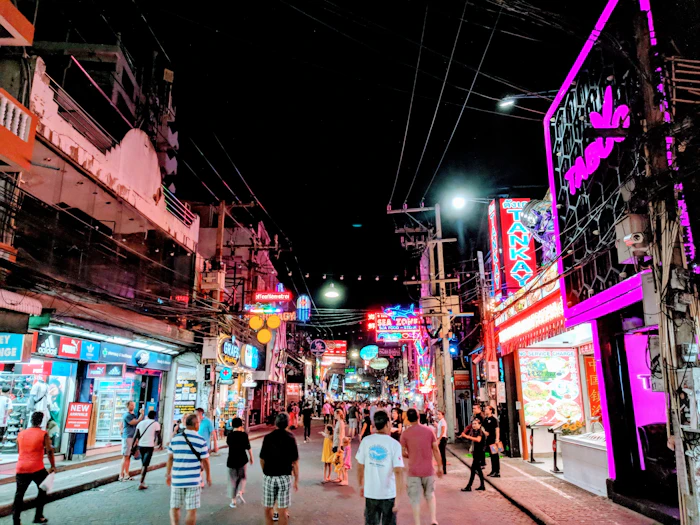Best Nightlife in Koh Tao: A Practical Guide to Going Out