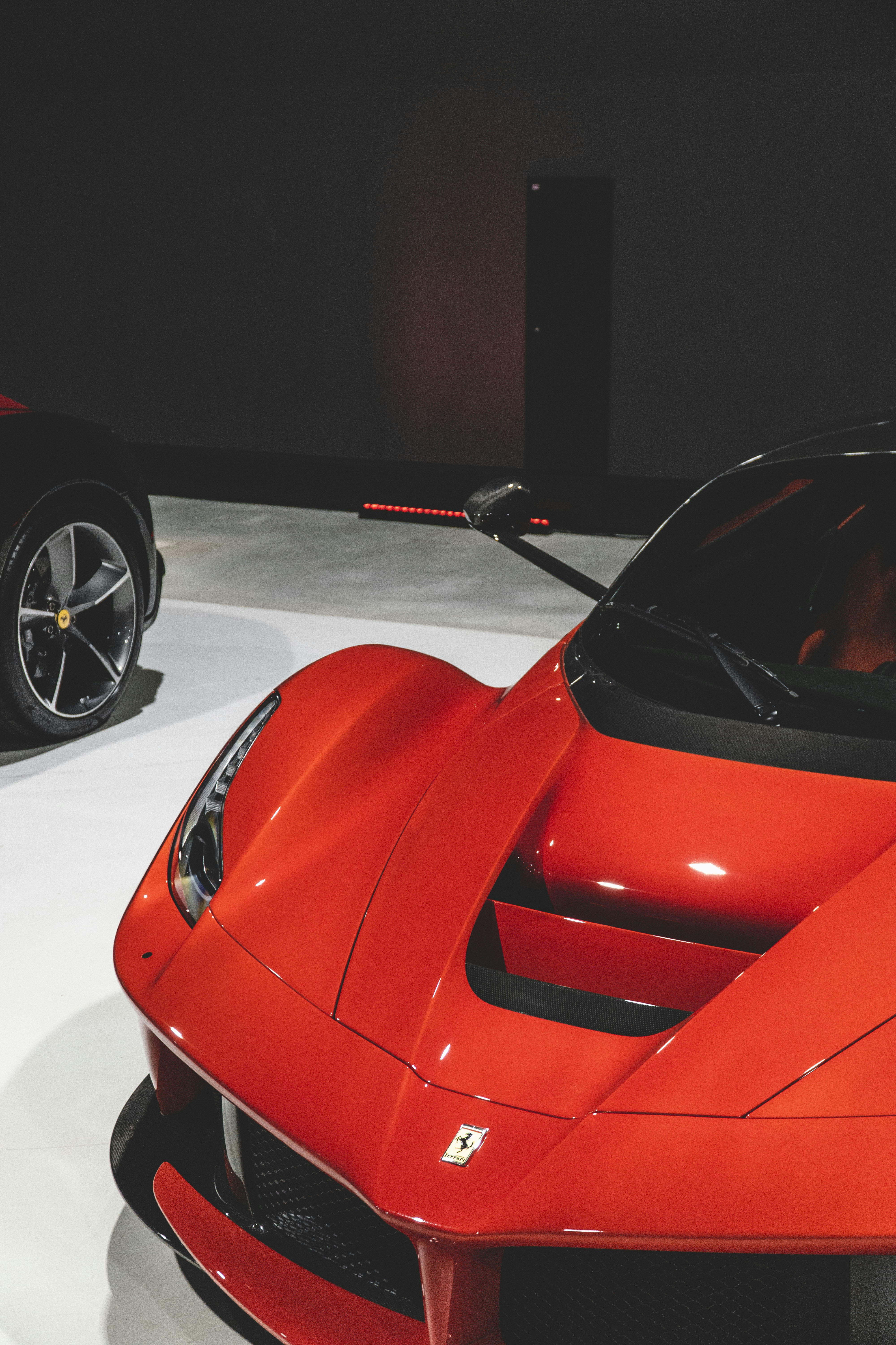 hypercar wallpaper, wallpaper, Bugatti Chiron vs Koenigsegg Jesko: A Hypercar Duel 4