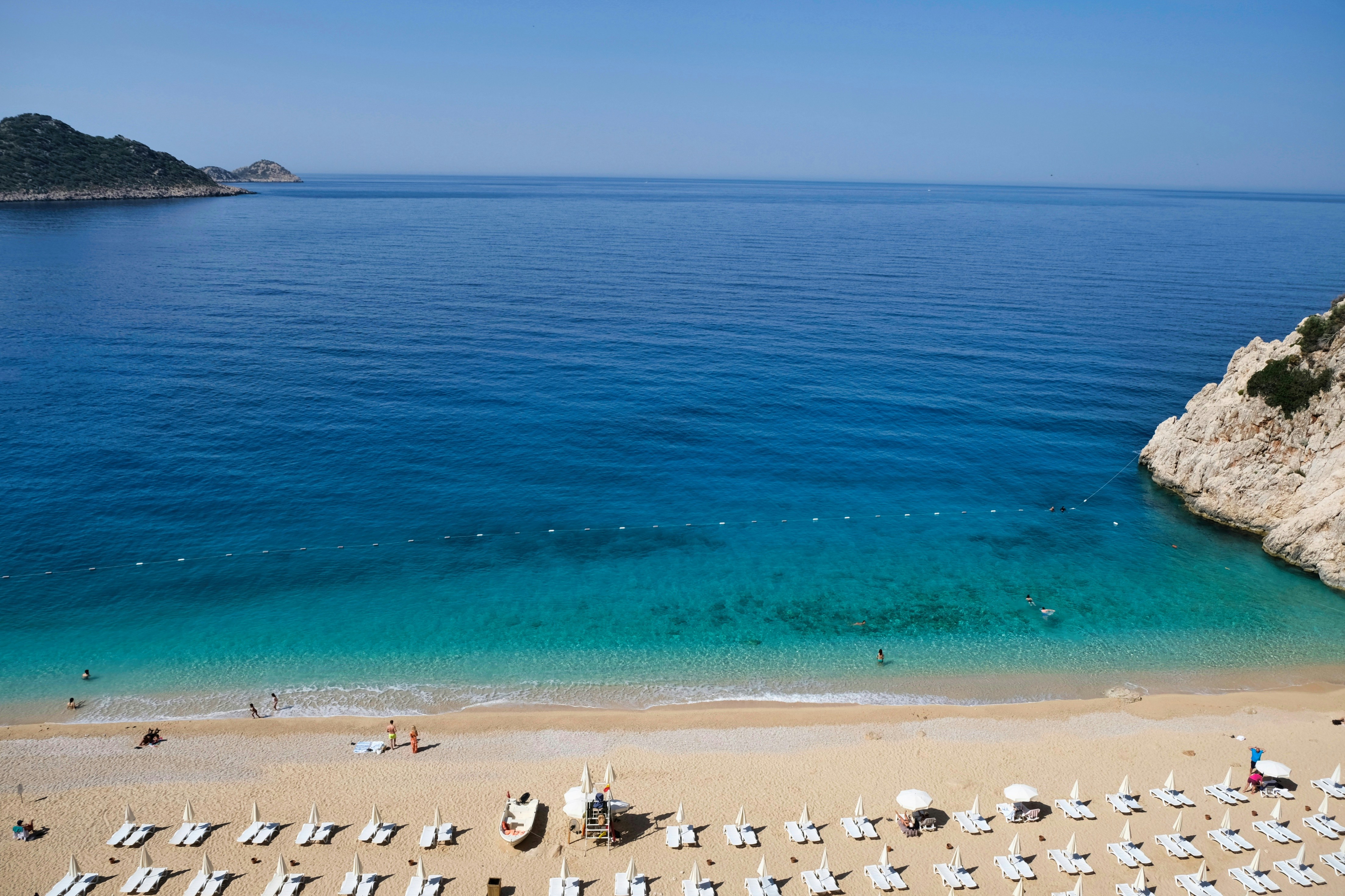 Photo by etienneflorent