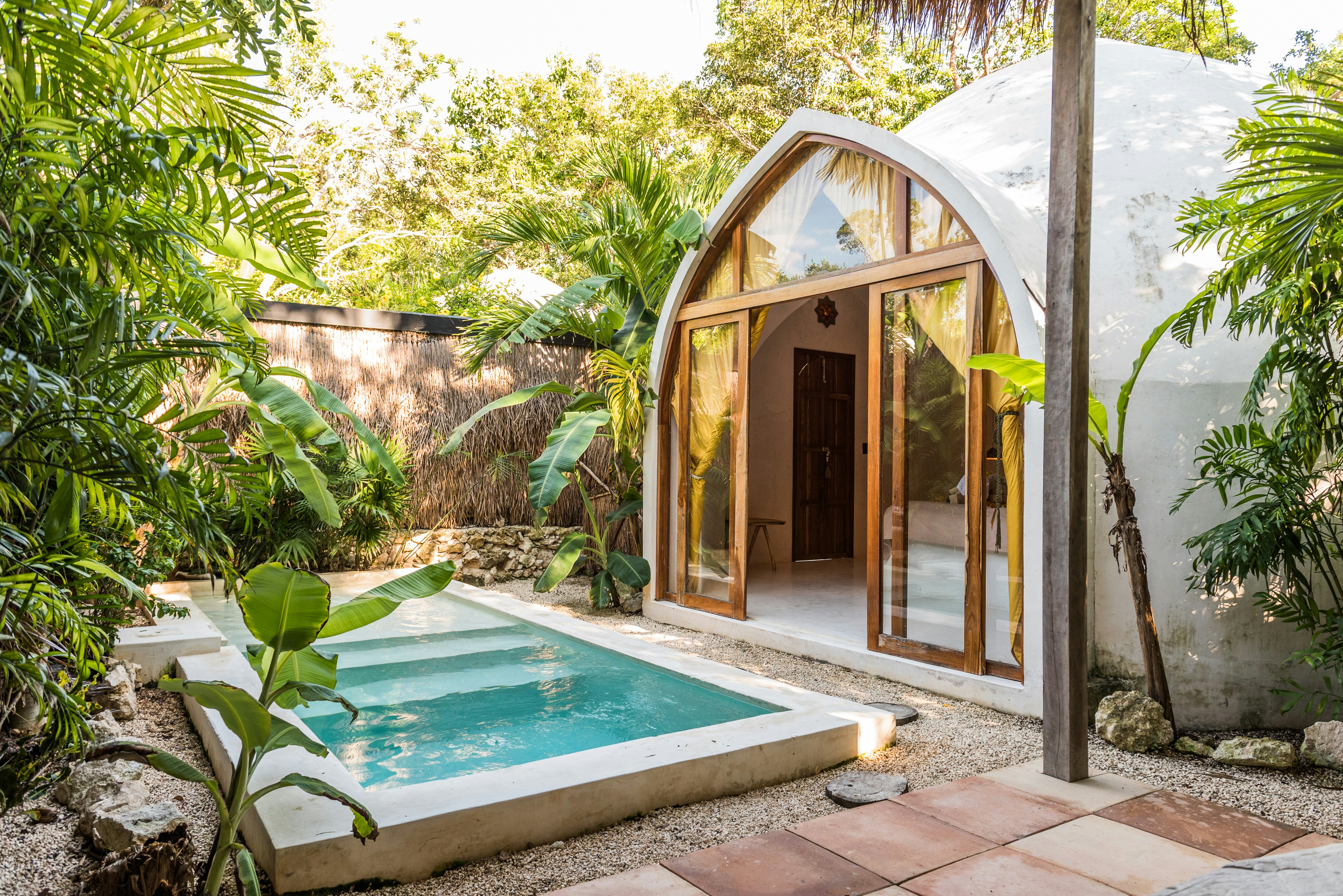 Exploring the Benefits of Plunge Pools