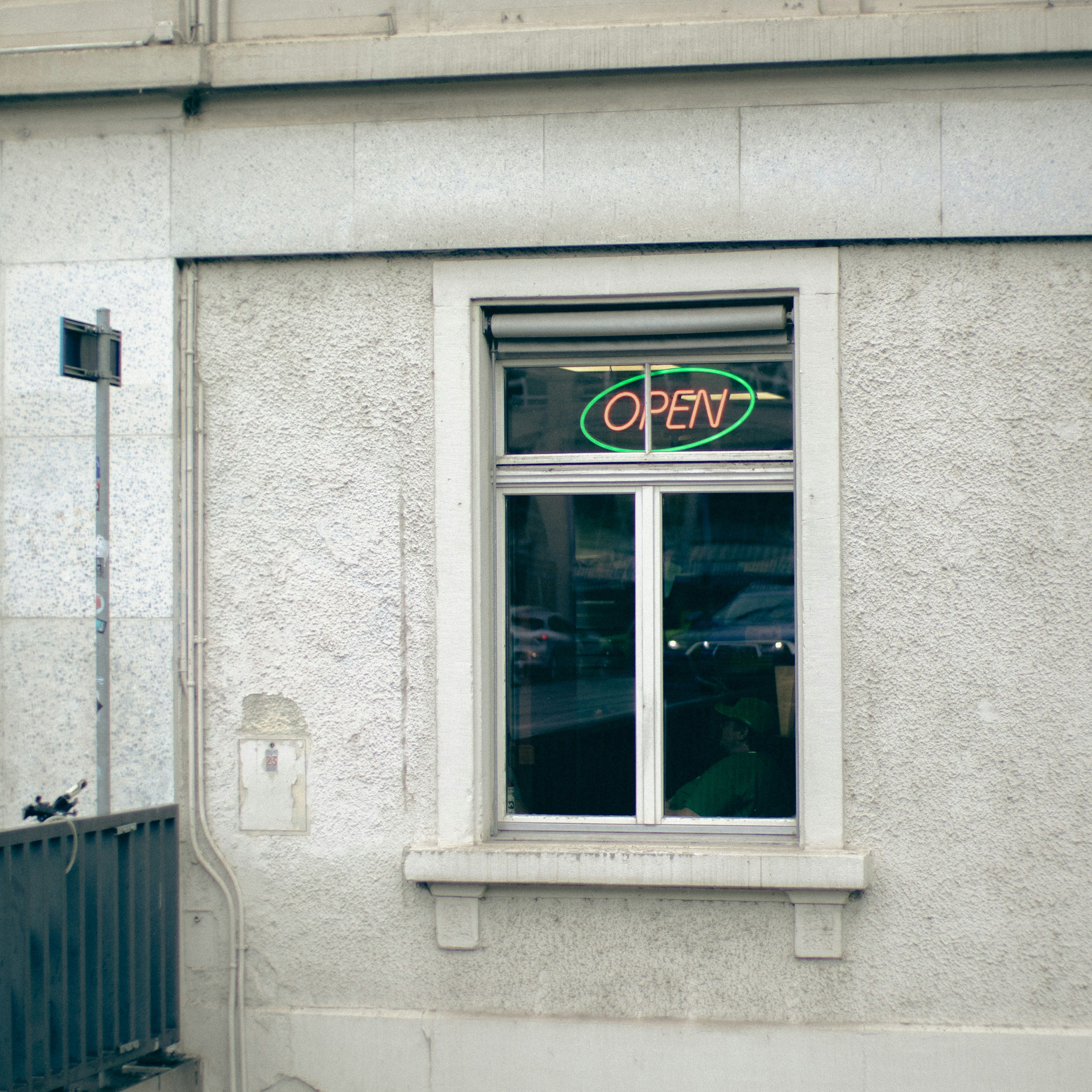 Photo by 100millione