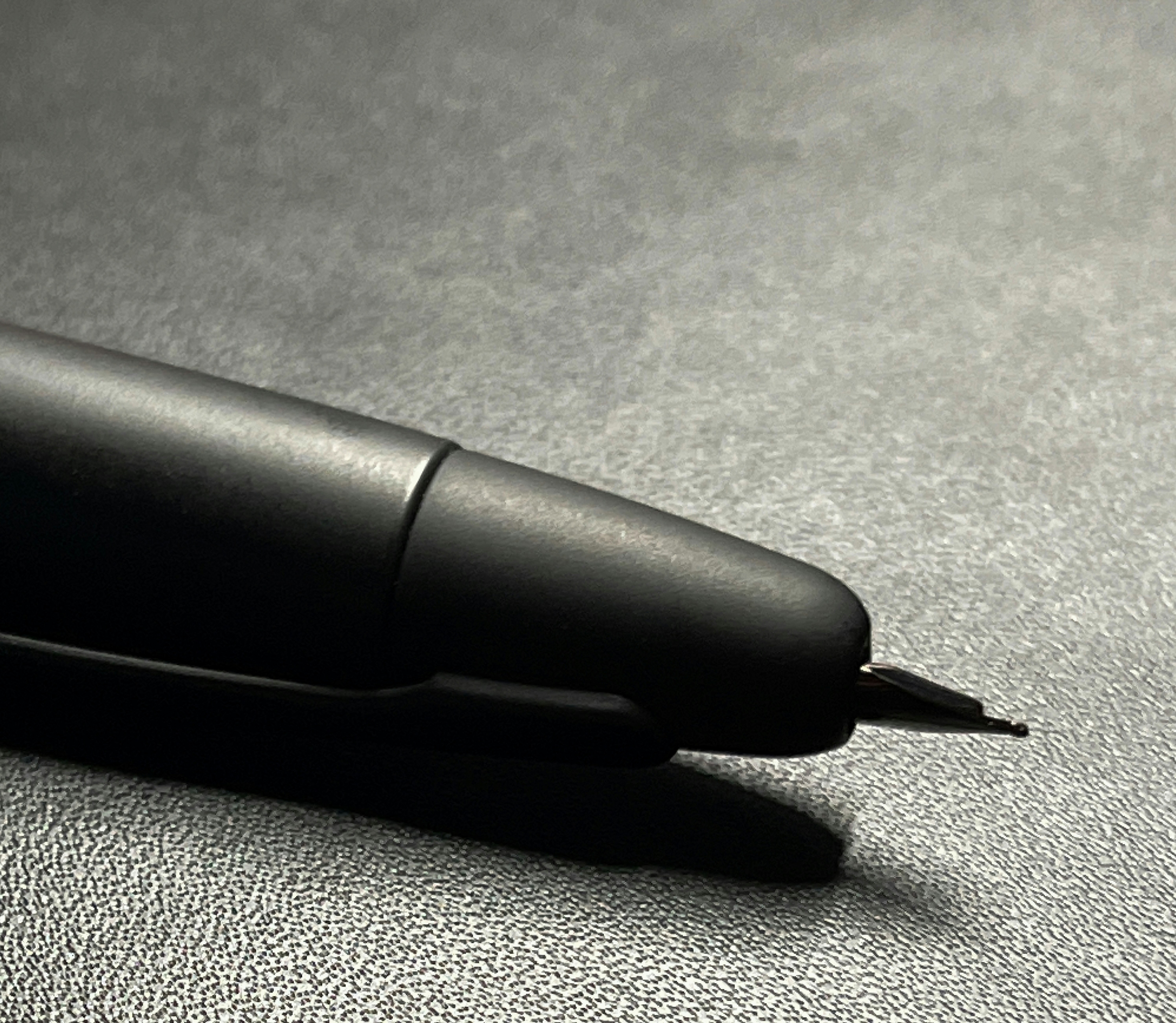 Sleek Gel Ink Pen