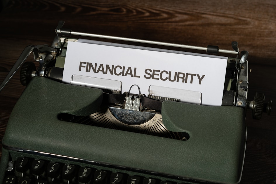 Financial Emergency Contact List: 7 Accounts Your Family Must Have Access To in 2026