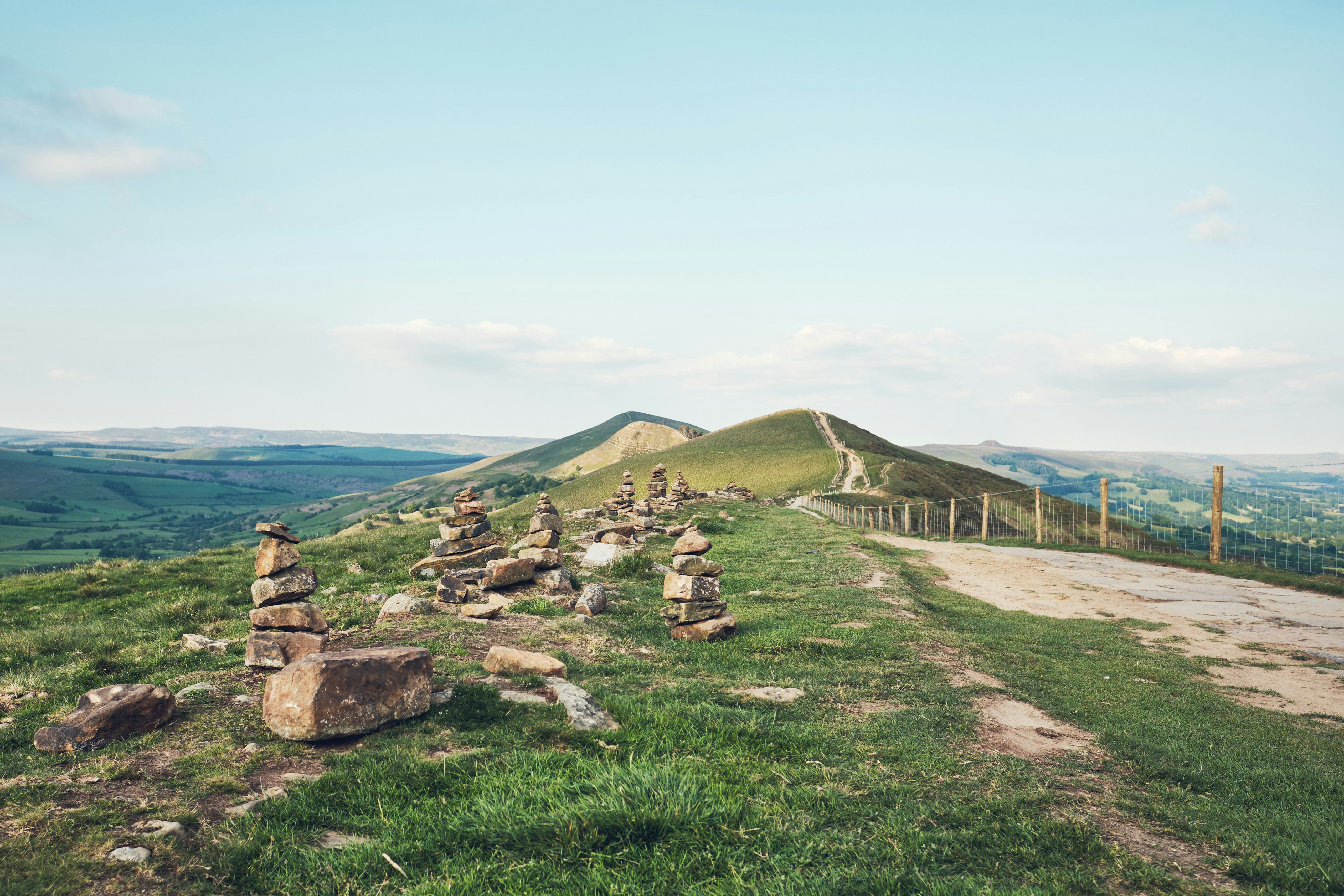 Conquering the High Peak: A Guide to the Peak District's Best Loop Routes