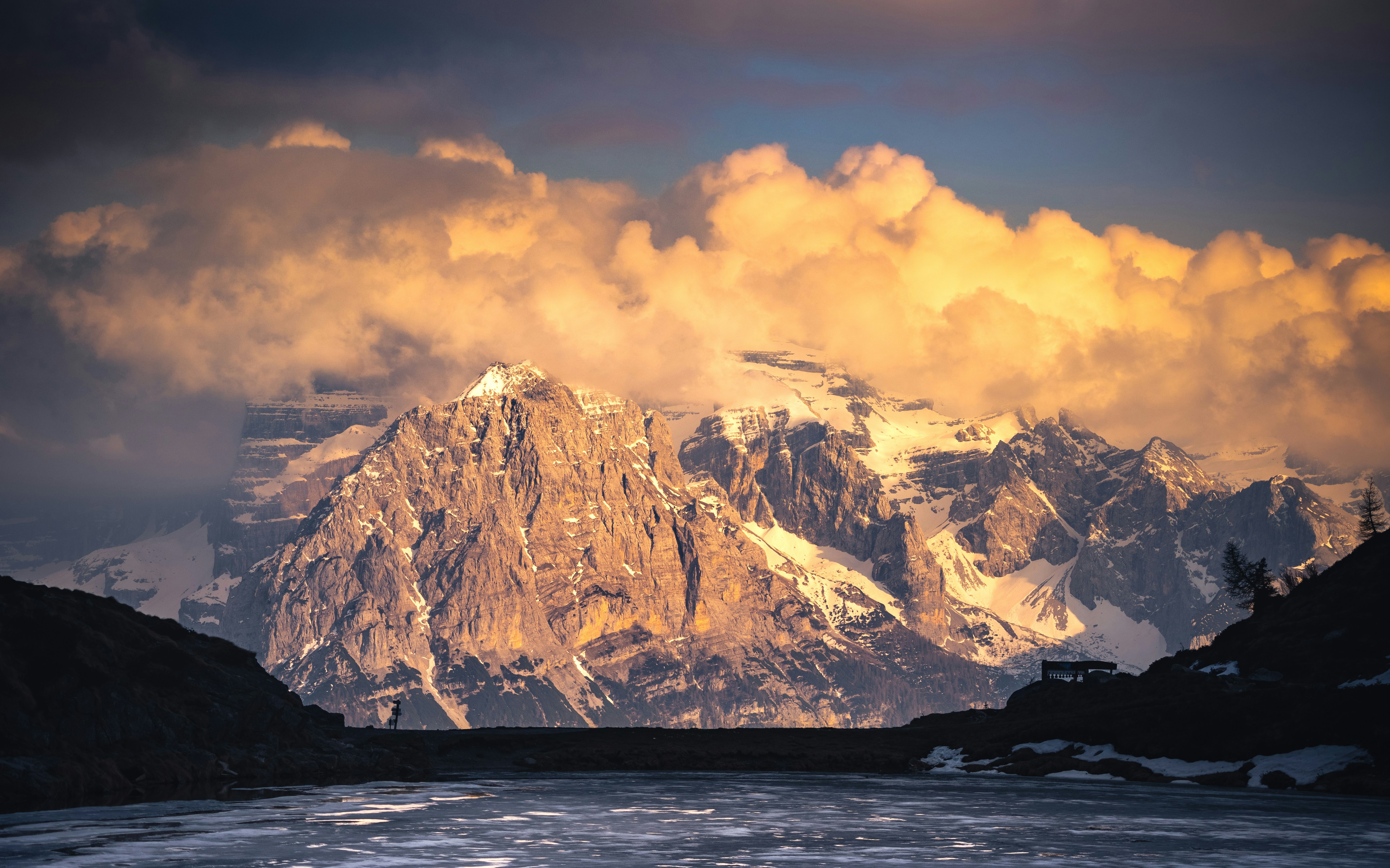 Photo by marekpiwnicki