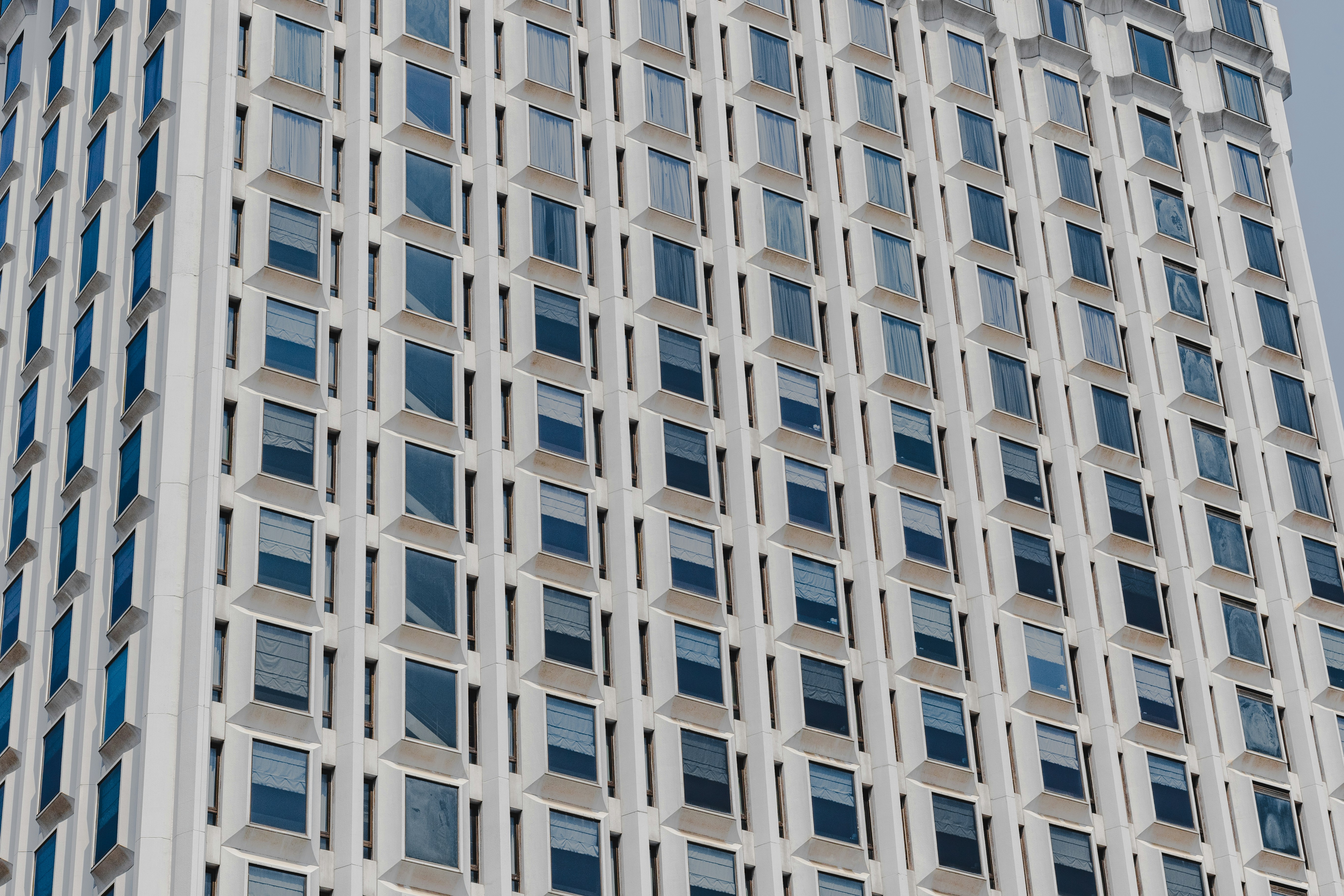 "Peninsula Hotel"