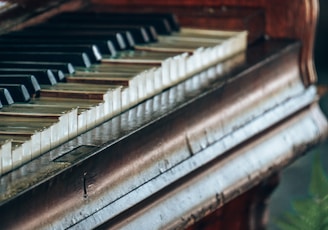 a piano with a keyboard