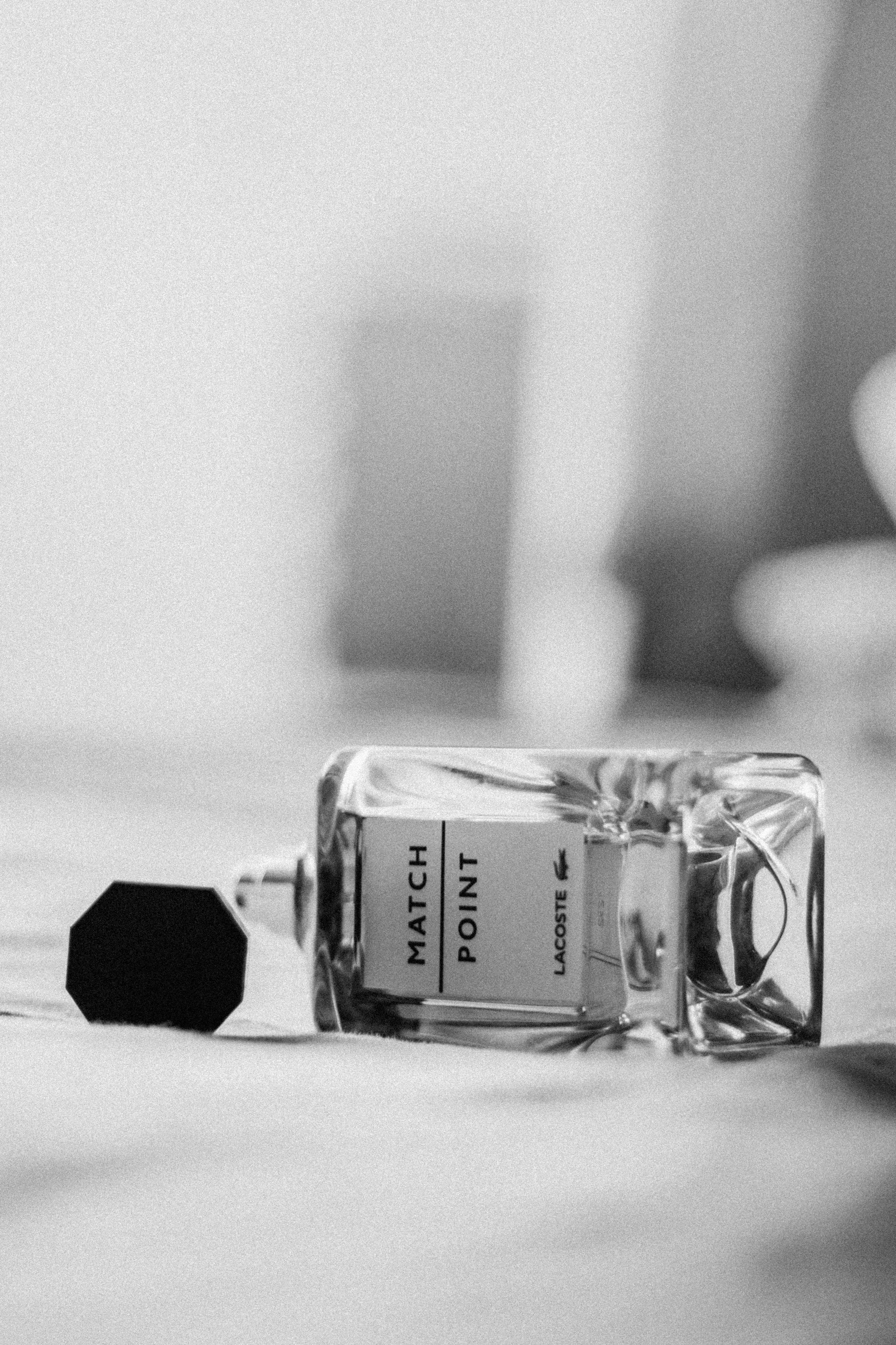 Detailed Review of Lacoste Pour Femme Eau de Parfum and Its Alternatives