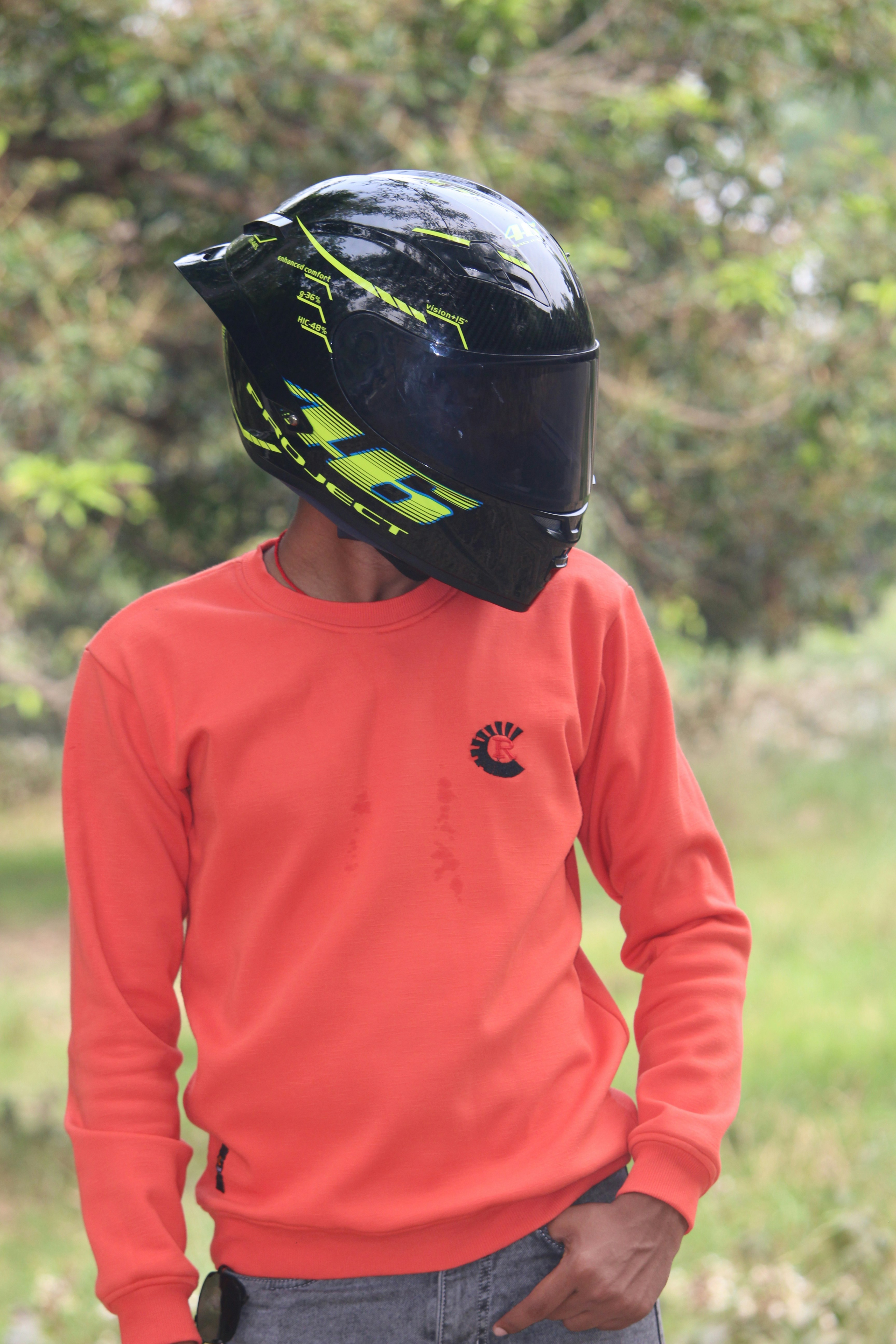 photo-1654917201123-7c49db239065?ixid=M3