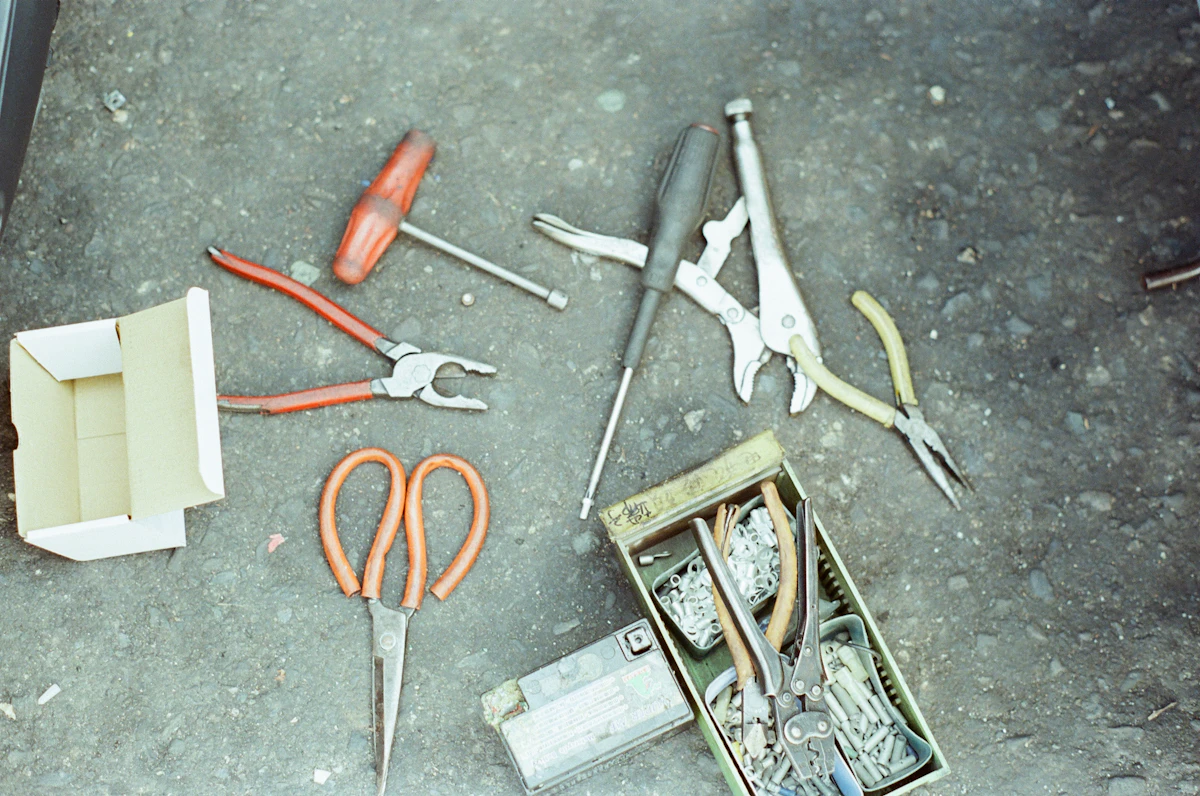 Stop Missed Calls From Costing Electricians Real Jobs in 2026